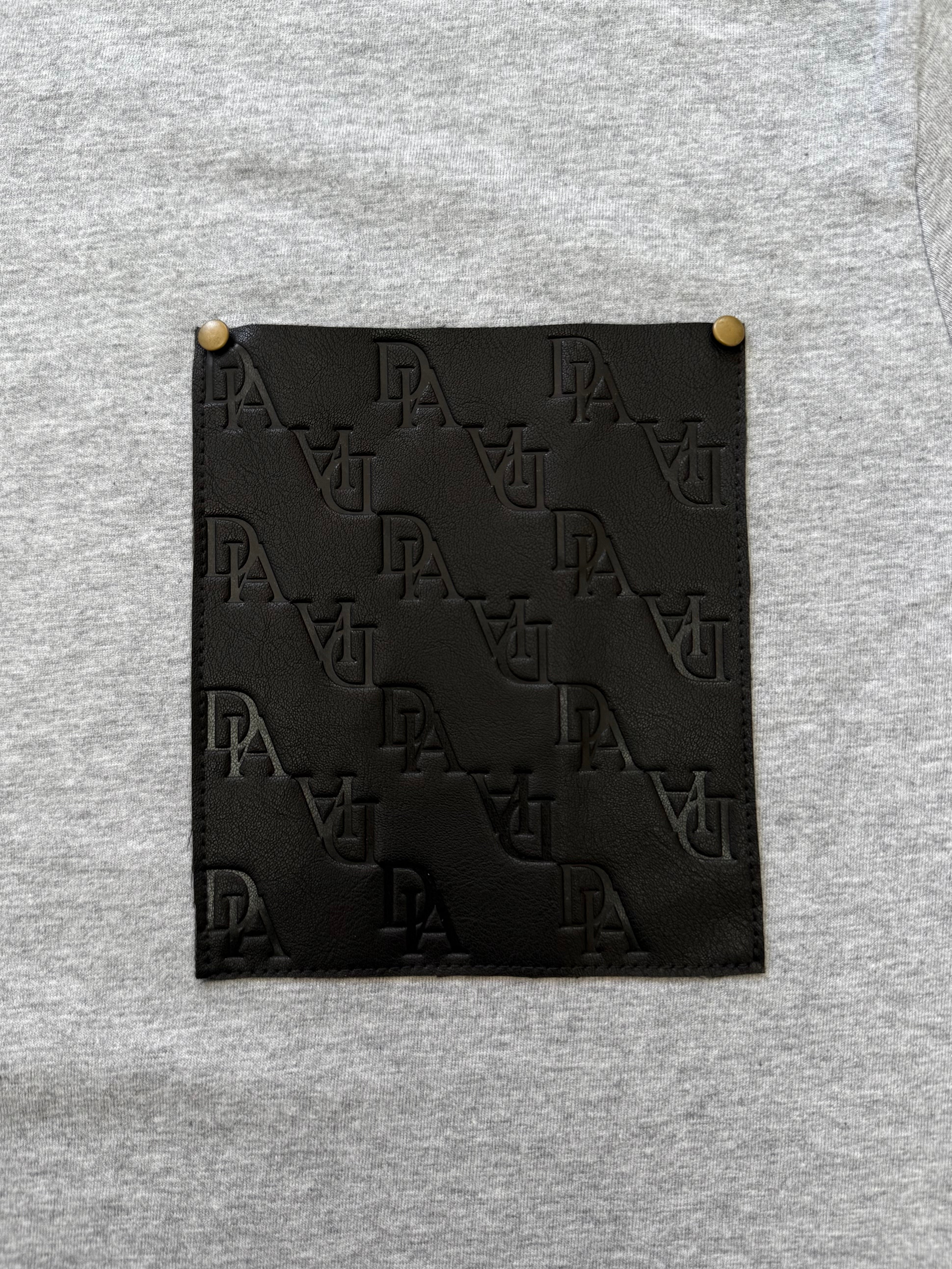 【予約】Leather pocket over Tee(7月中旬〜8月中旬発送予定)
