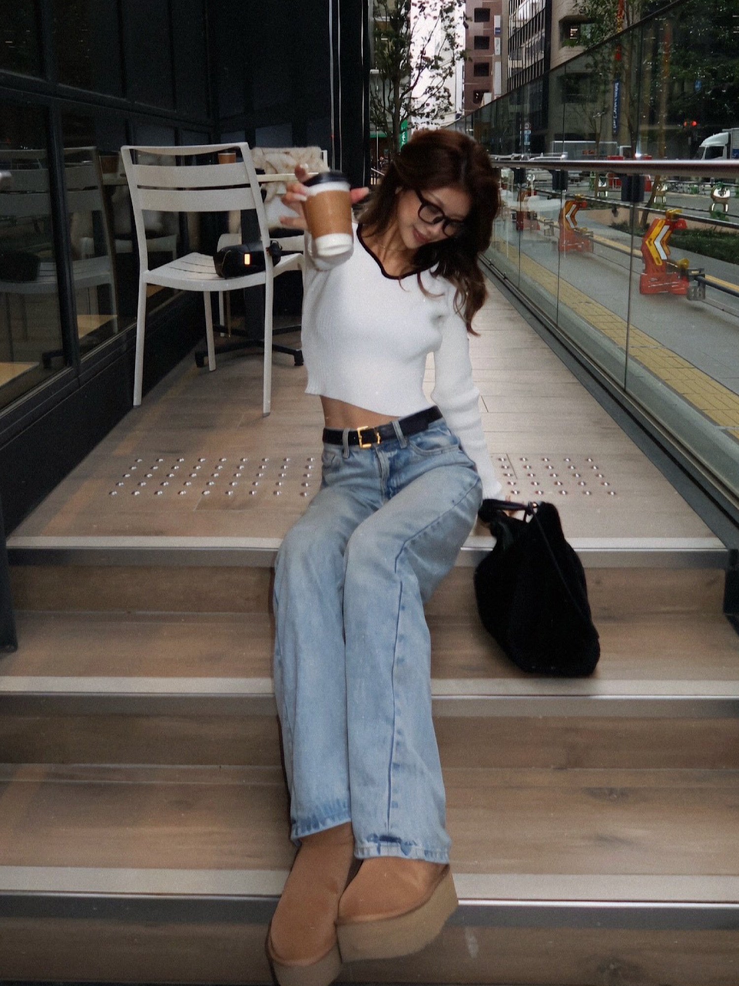 Button sleeve decorate knit