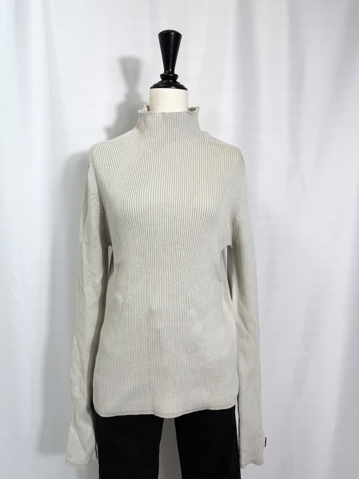 Stone wash compact knit