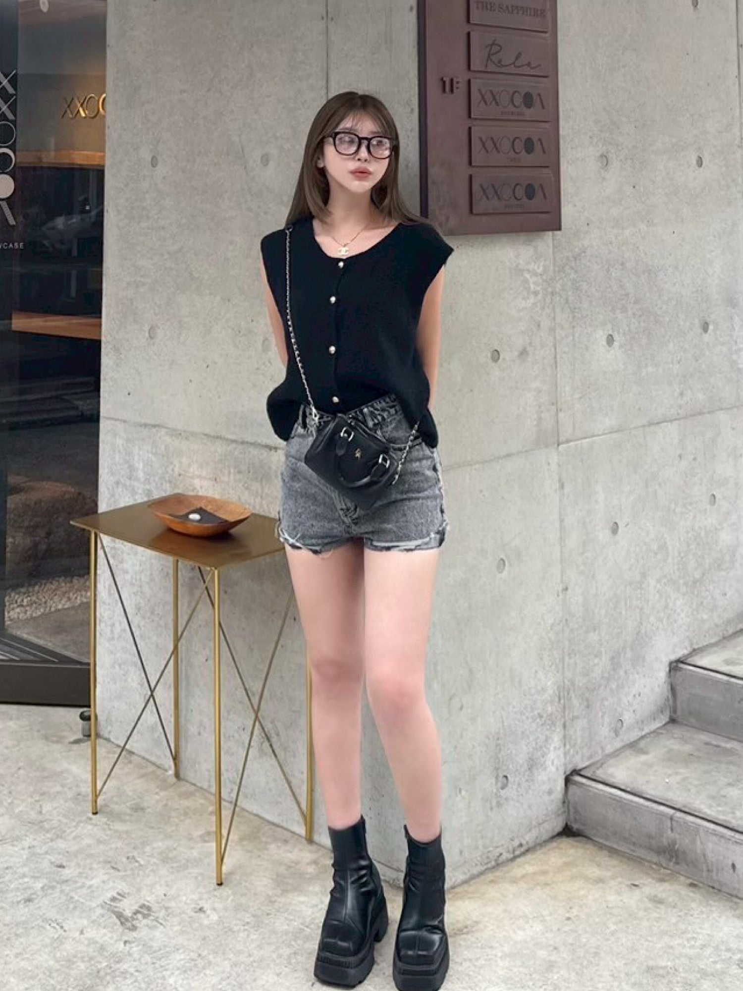 Waist design denim shorts