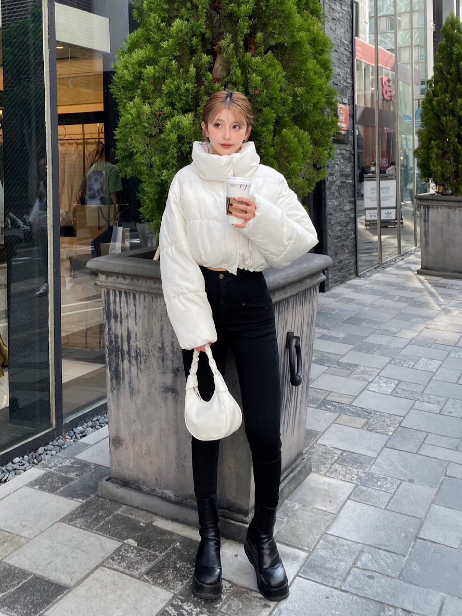 Accent logo side gore boots