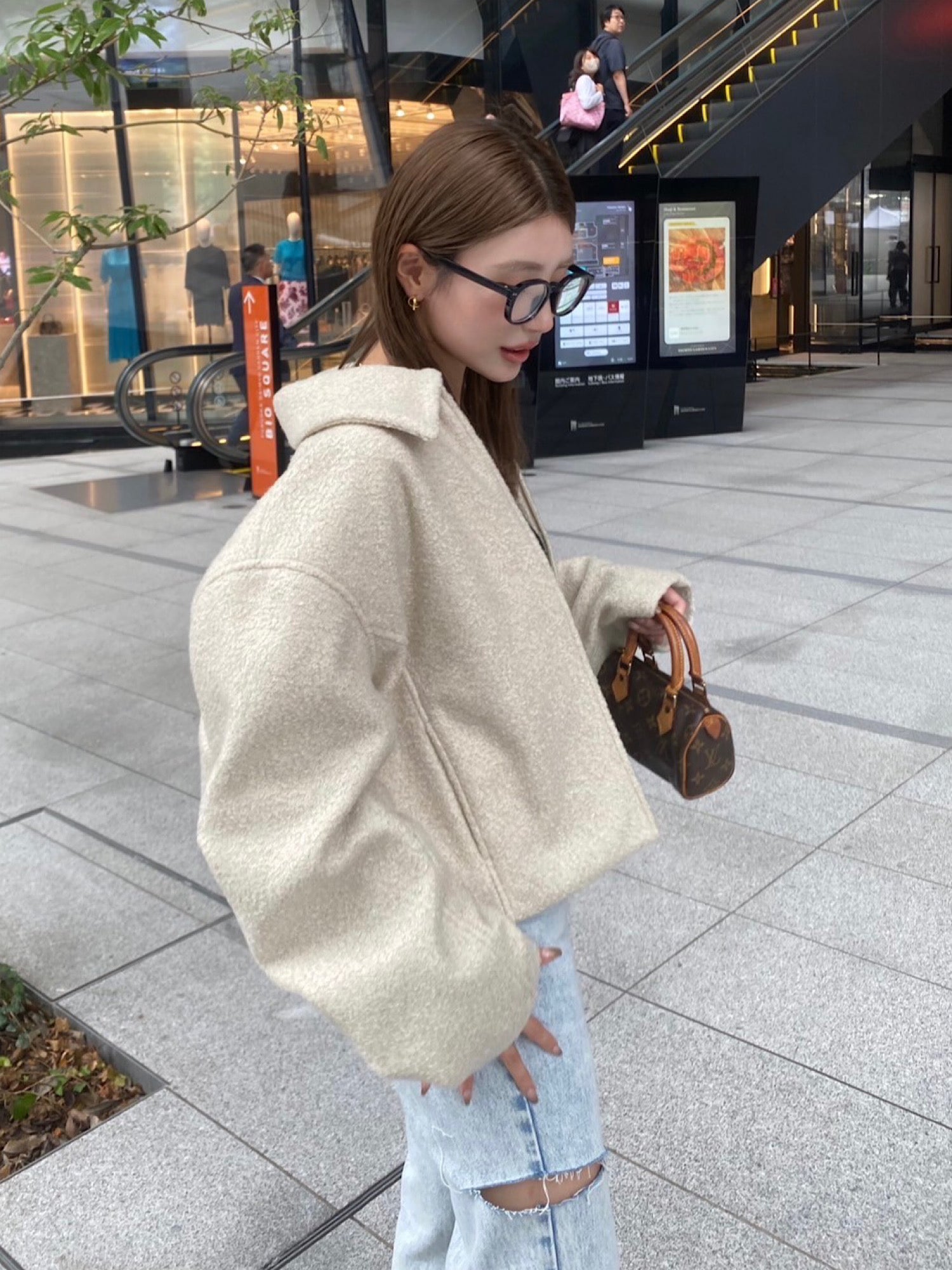 Shaggy wool short blouson