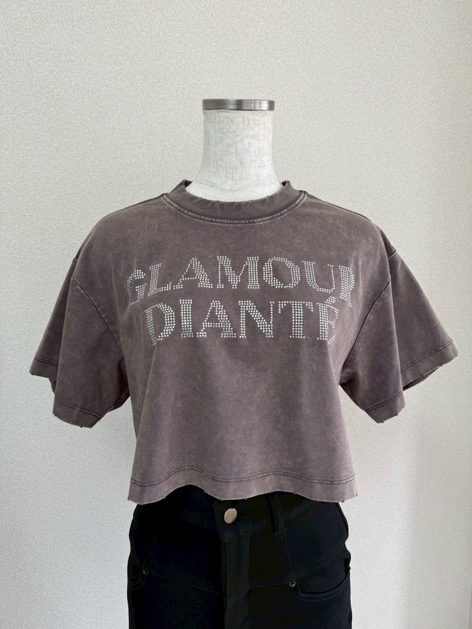 Rhinestone pigment tee