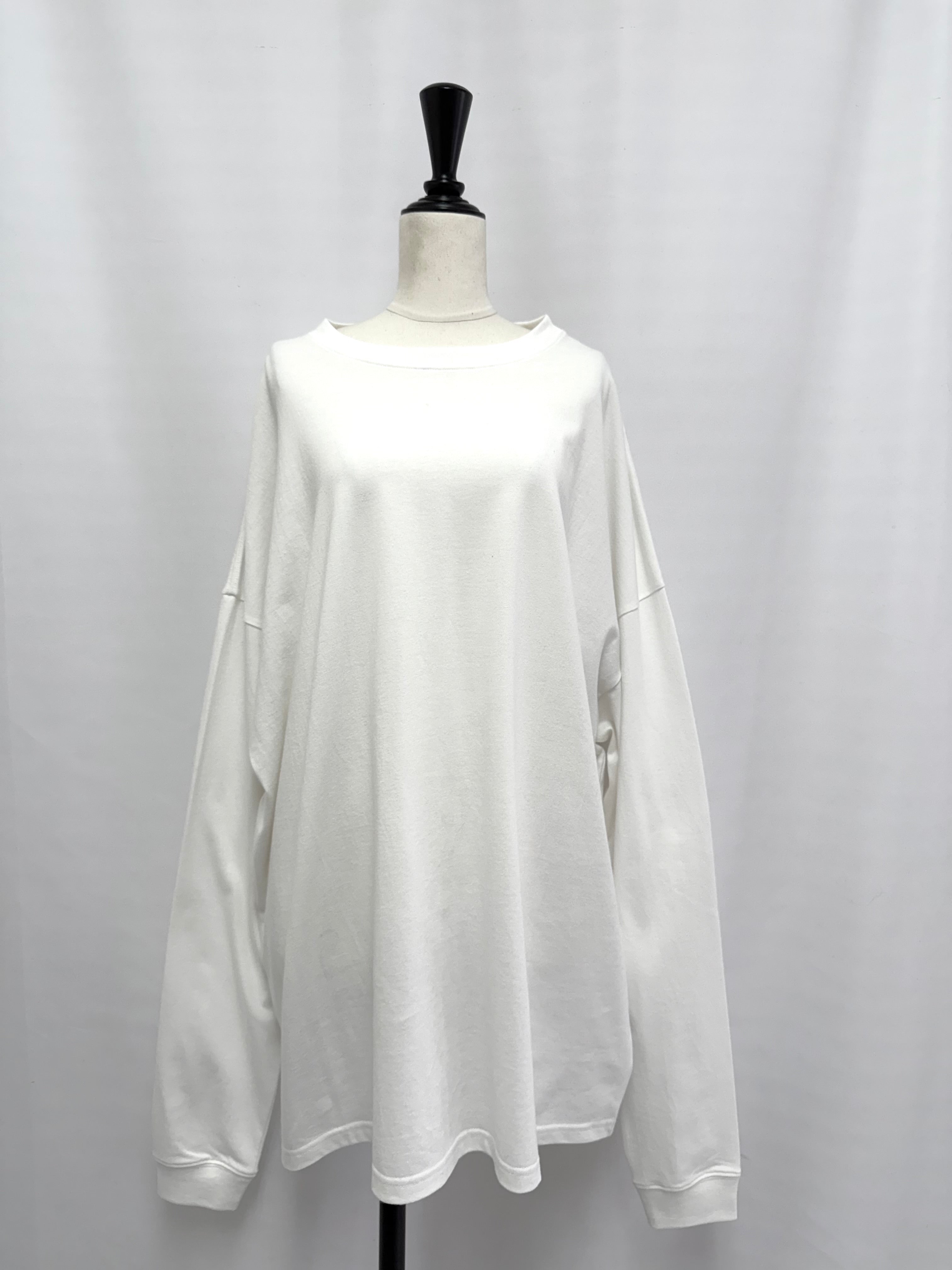 【予約】HER OWN RULES long sleeve Tee(9月下旬発送予定)