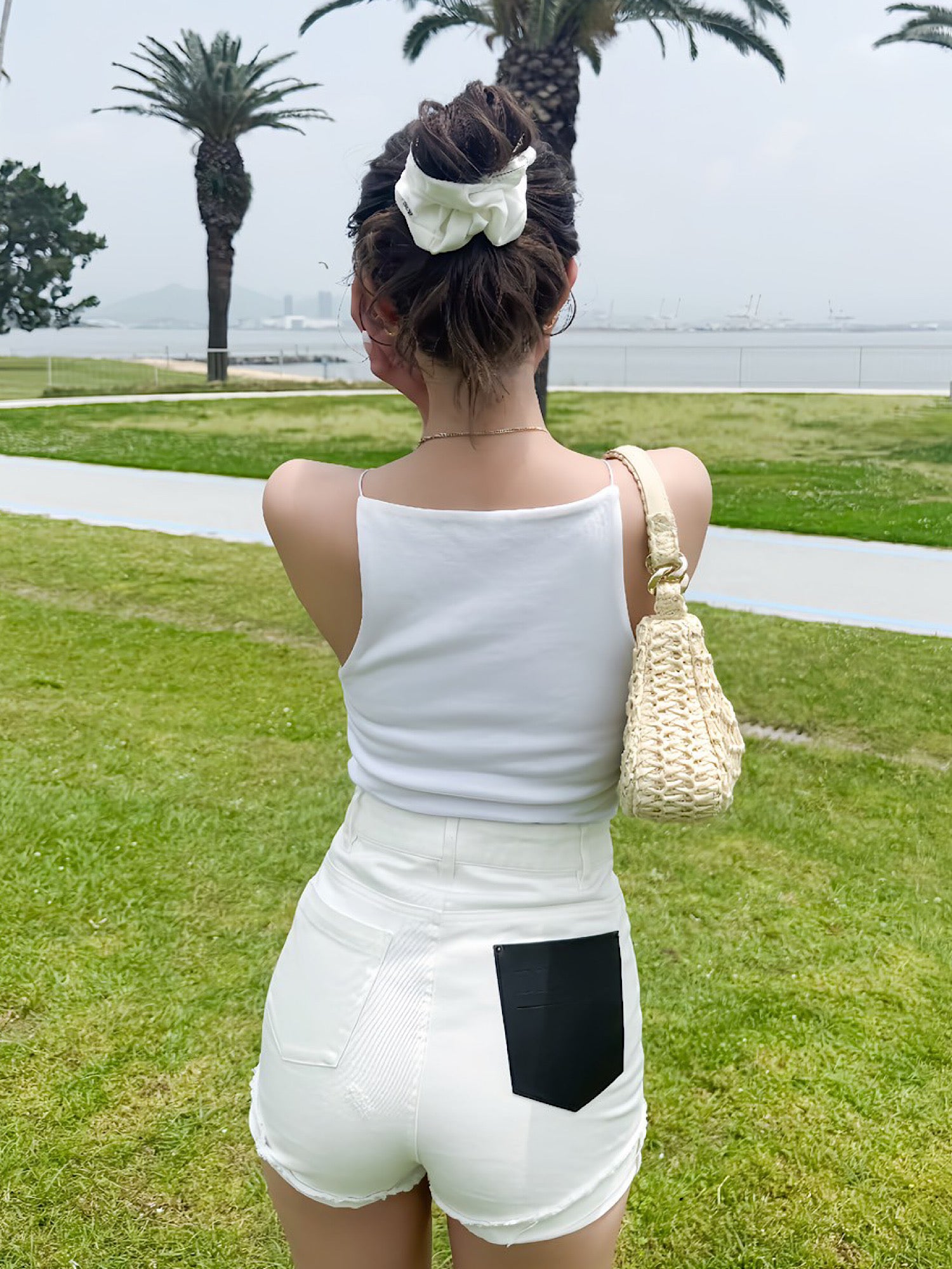 Waist design denim shorts