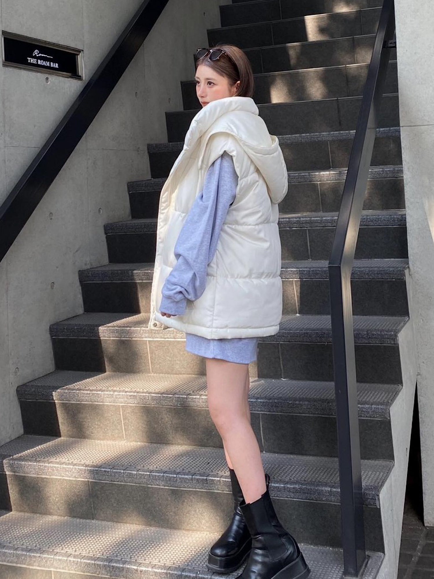 Accent logo side gore boots