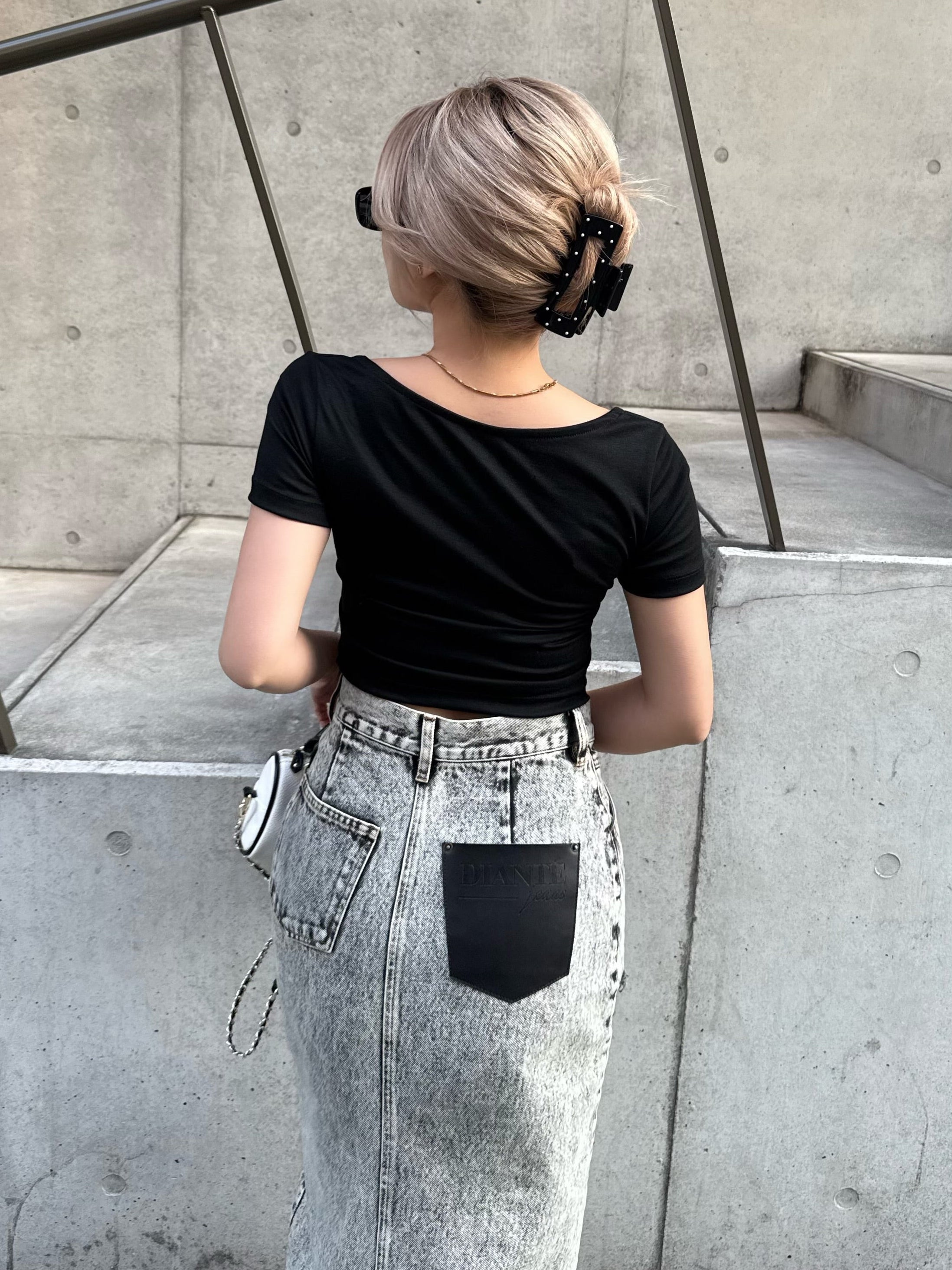 Square open gather short tops
