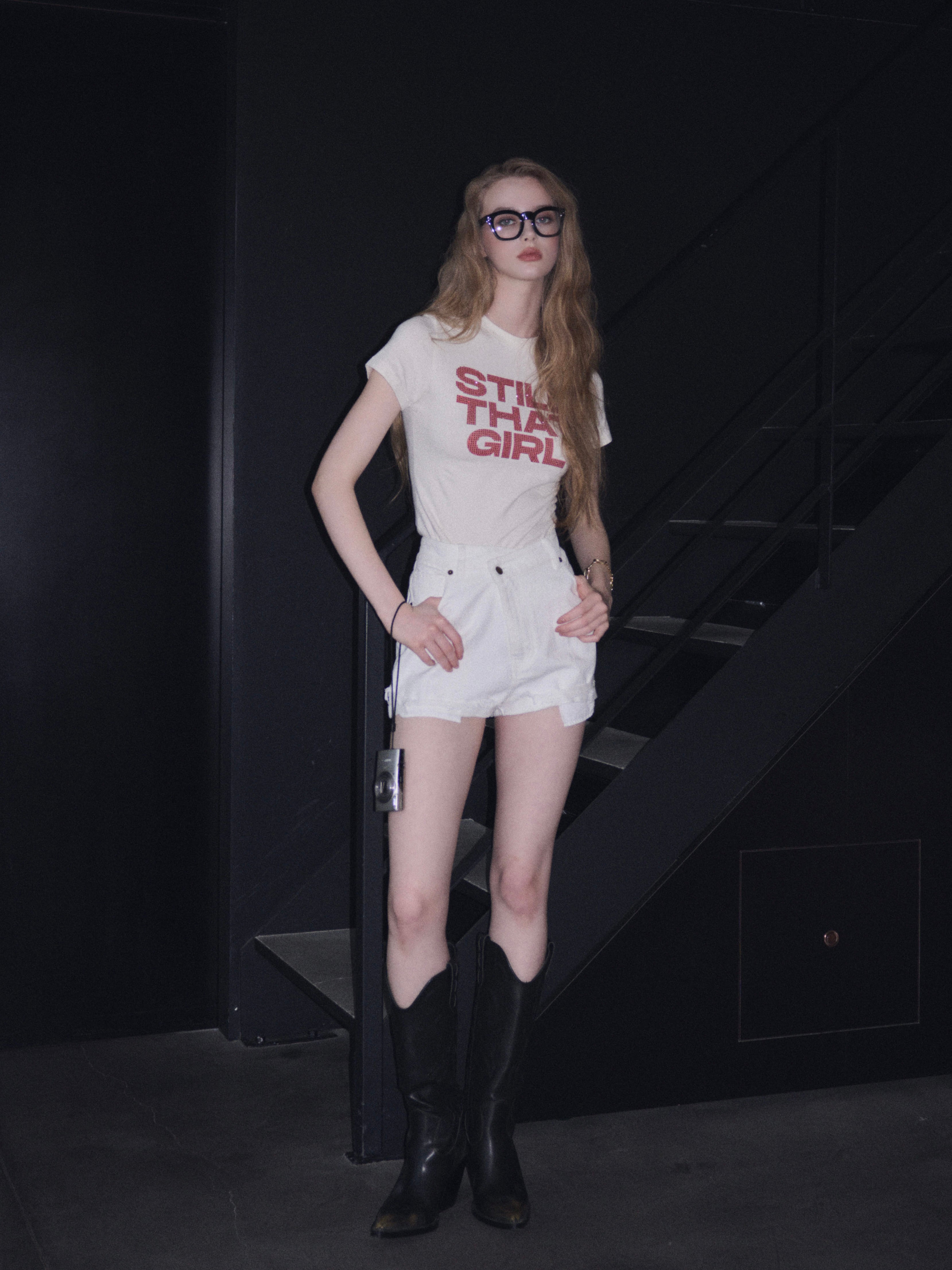 STILL THAT GIRL tee