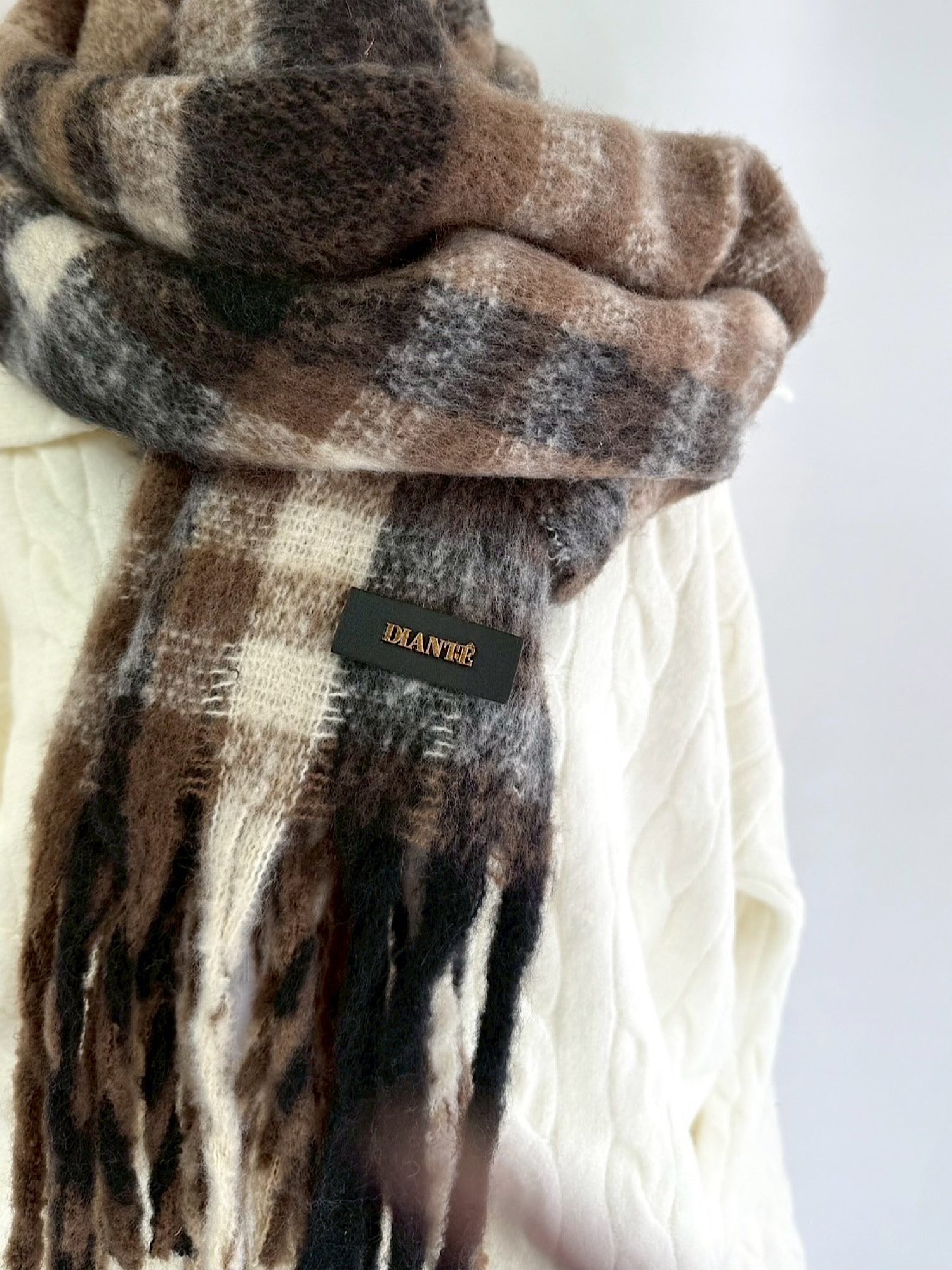 【予約】Multi check fringe stall/muffler(12月中旬〜下旬発送予定)