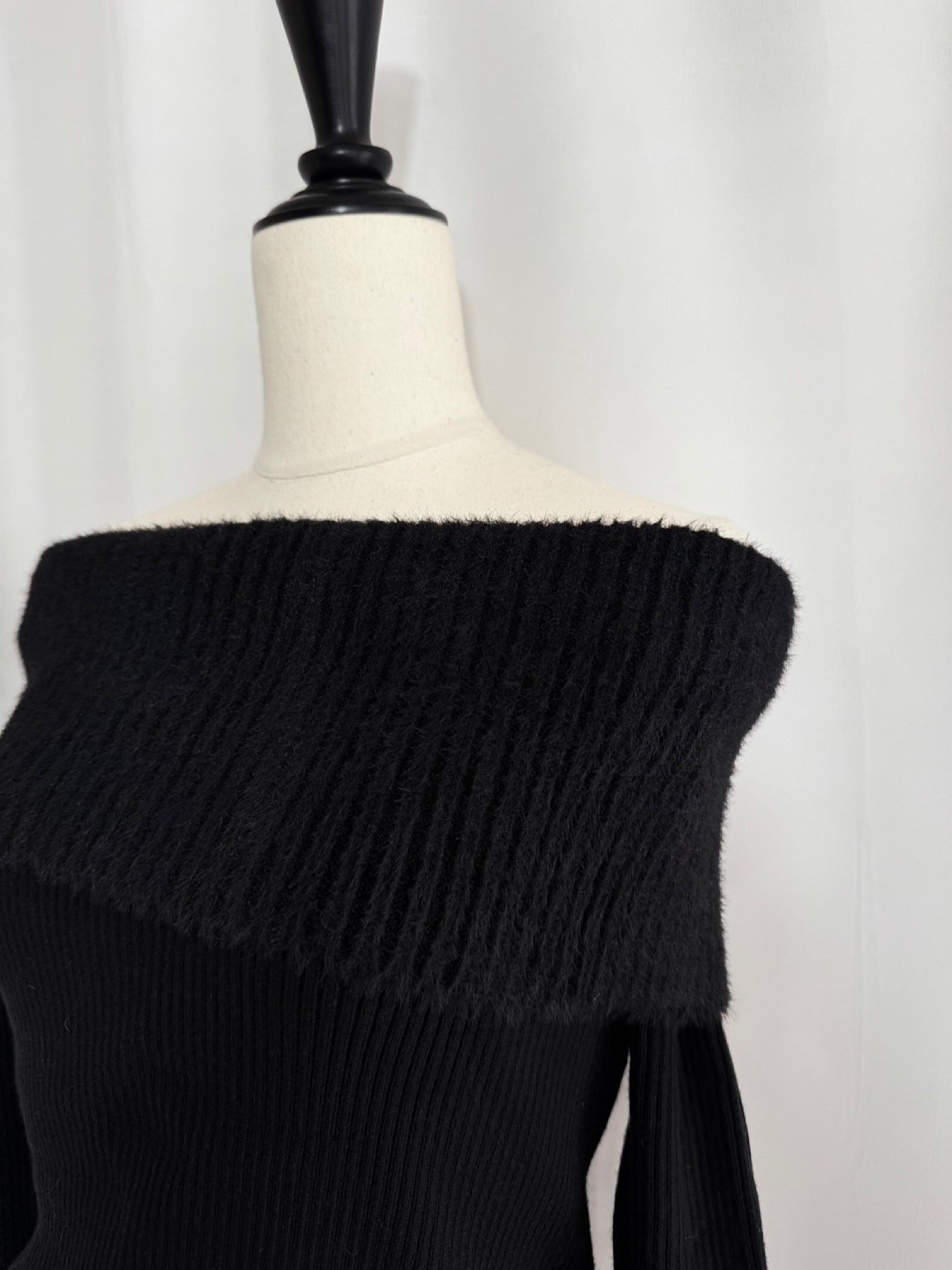Off shoulder shaggy knit