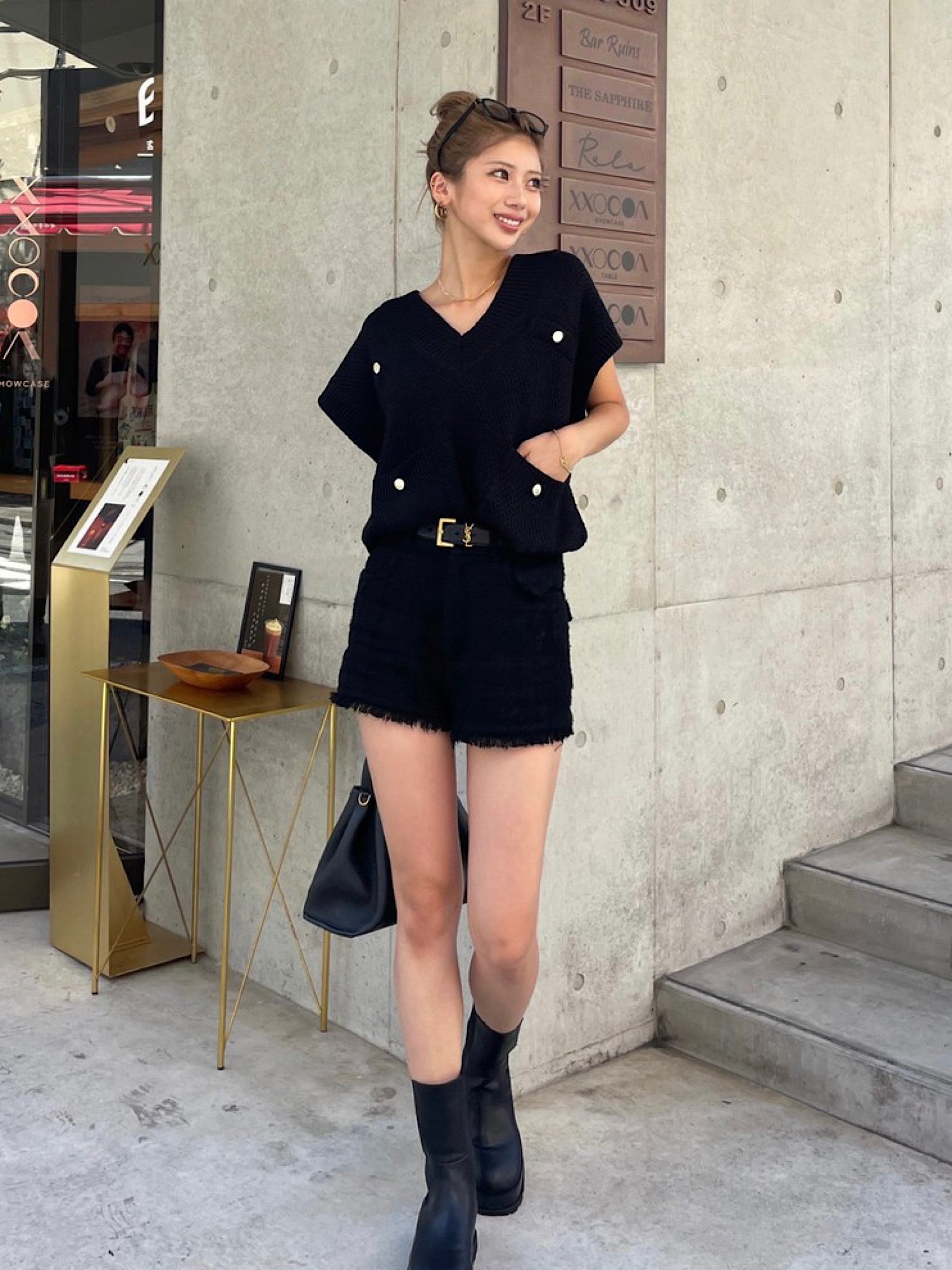 Accent logo side gore boots