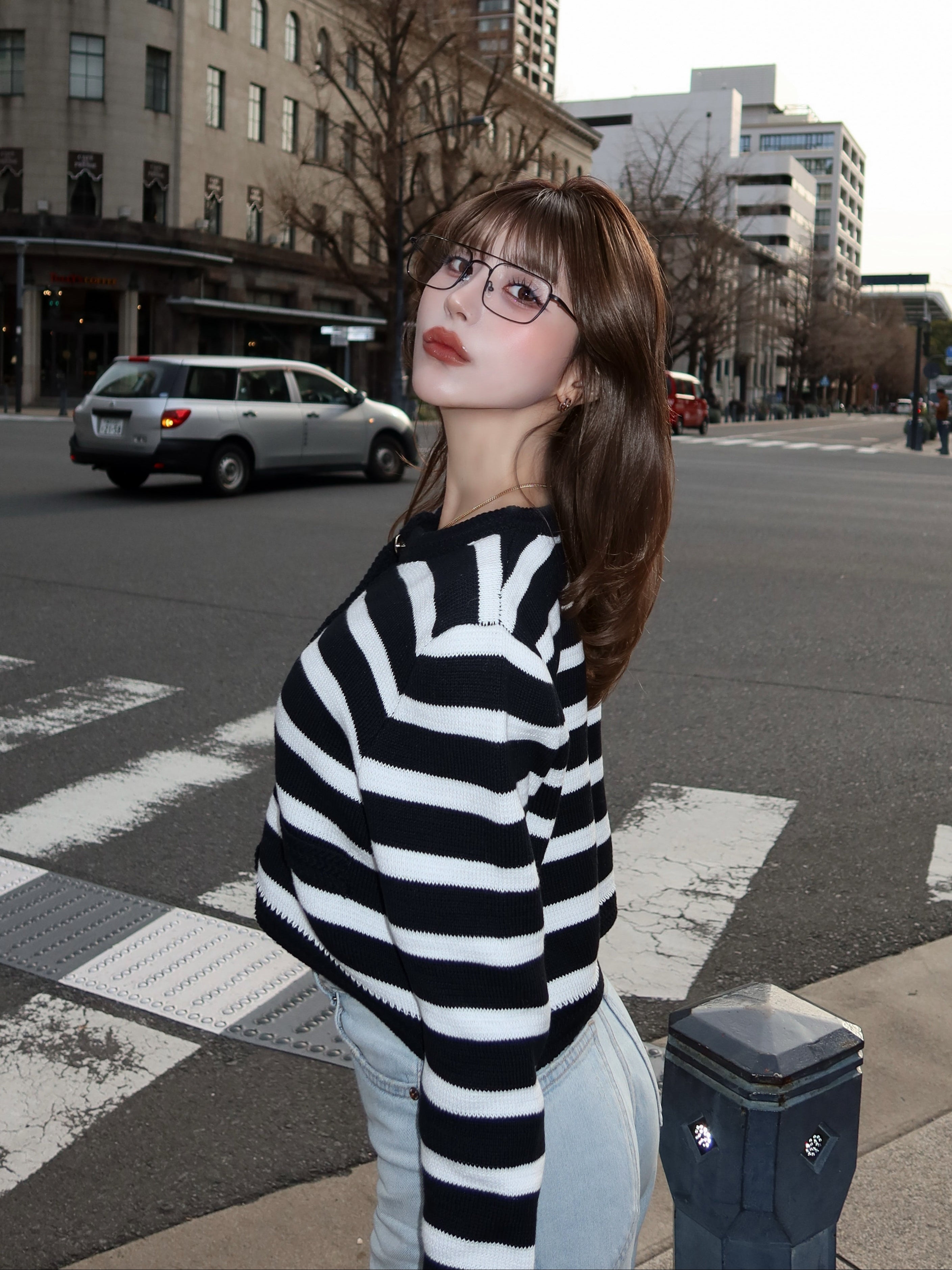 Gold button bulky knit cardigan