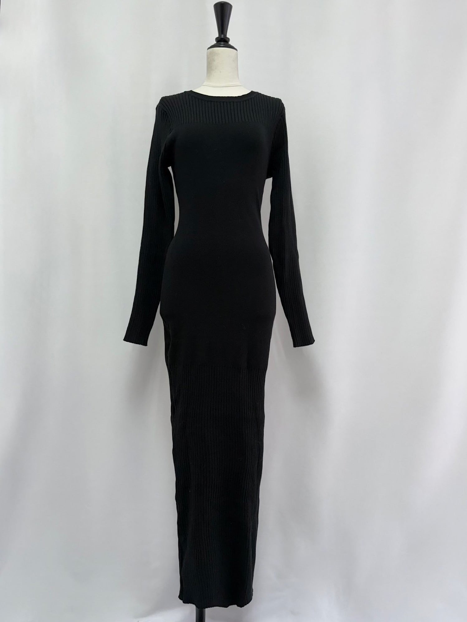 Accent logo long knit dress