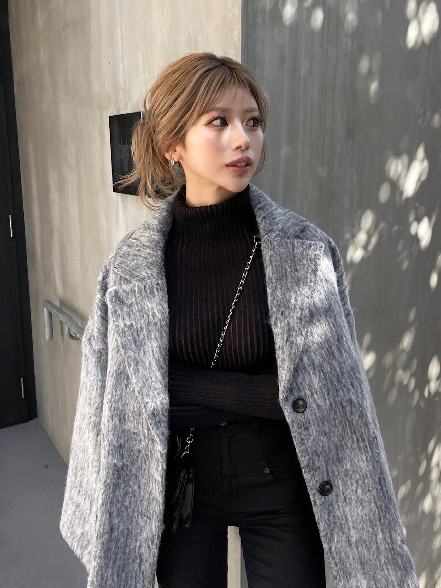 Multi color stand neck rib knit