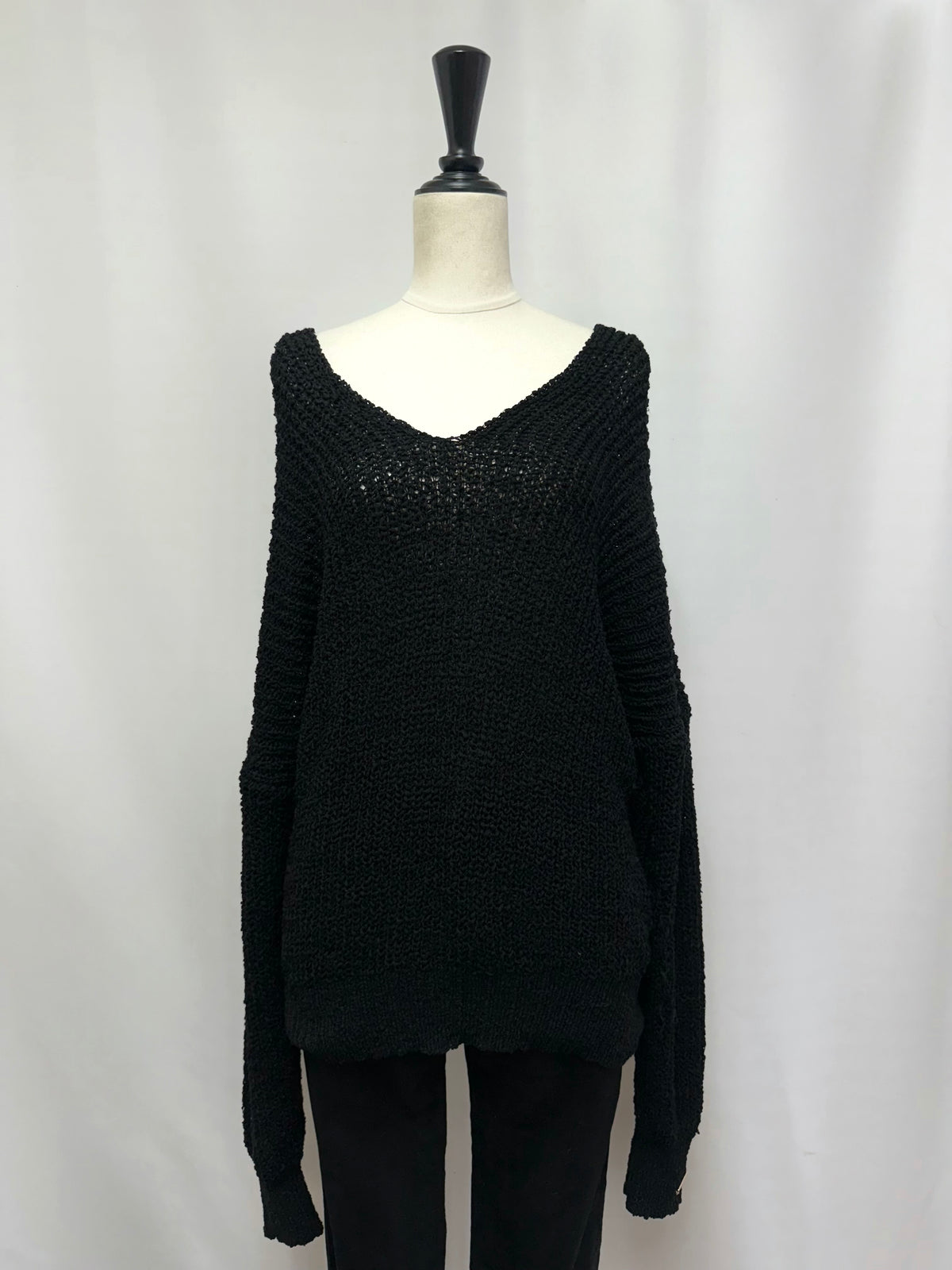 Slub yarn Vneck knit