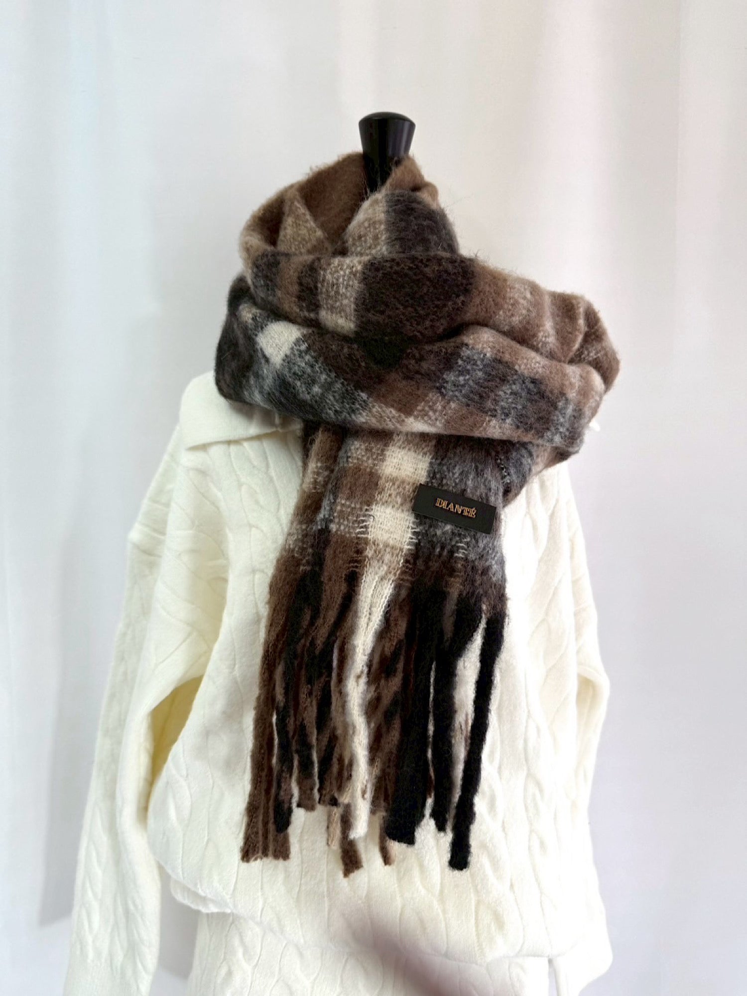 【予約】Multi check fringe stall/muffler(12月中旬〜下旬発送予定)