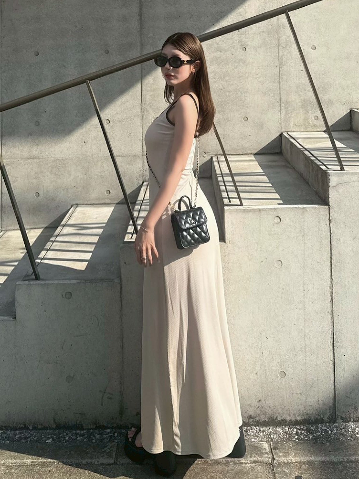 Bicolor piping cami-dress