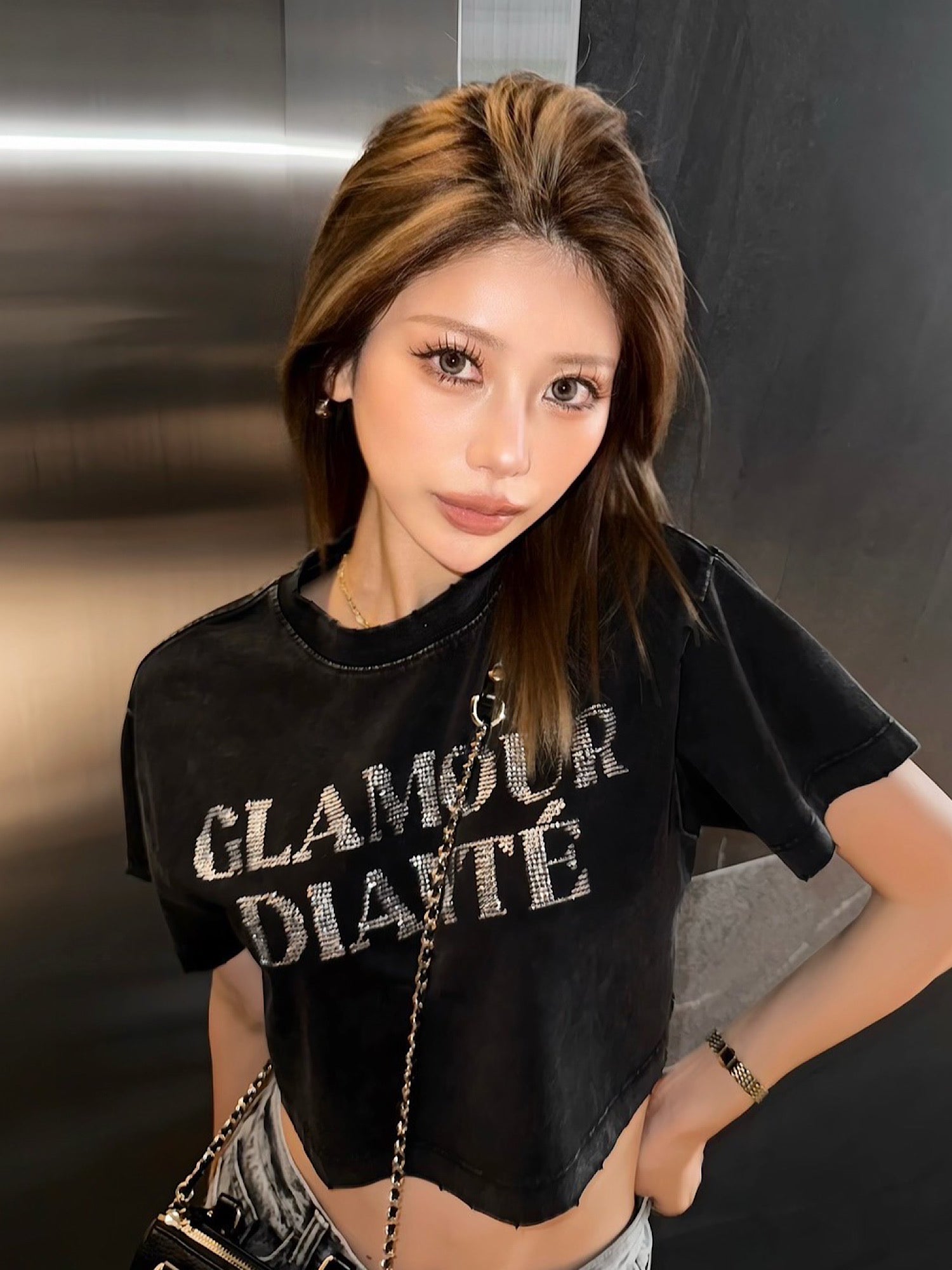 Rhinestone pigment tee