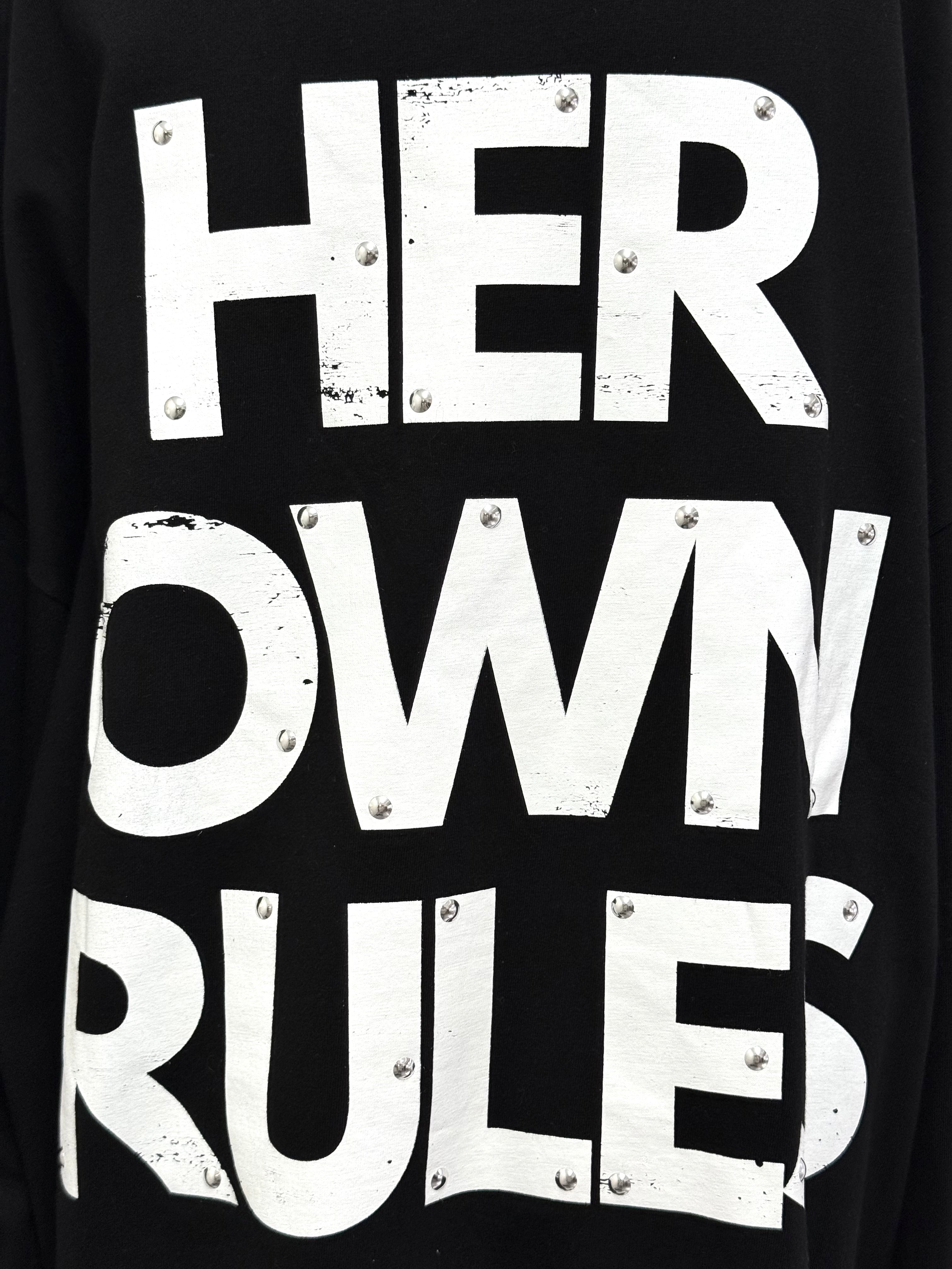 【予約】HER OWN RULES long sleeve Tee(9月下旬発送予定)