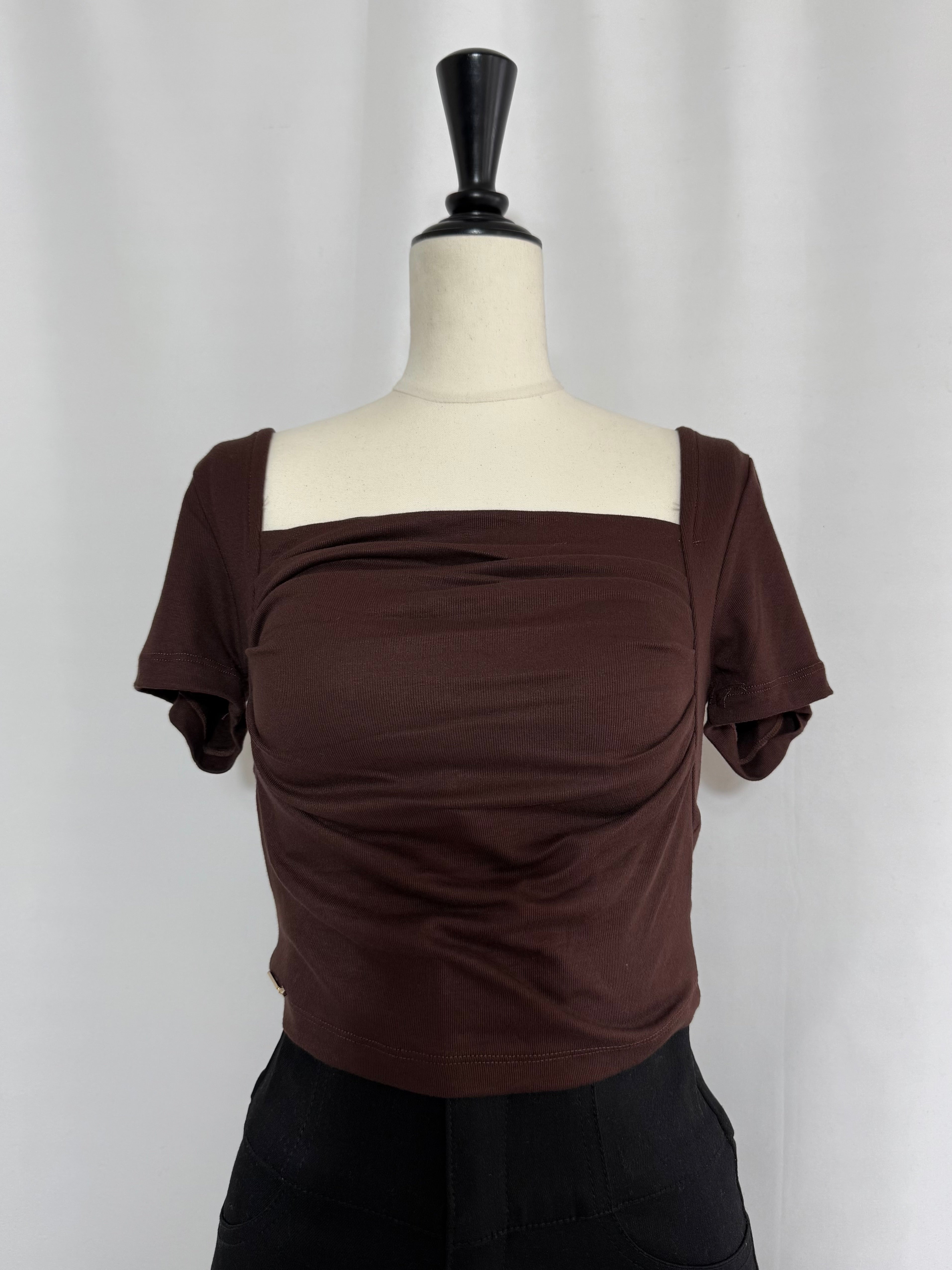 Square open gather short tops
