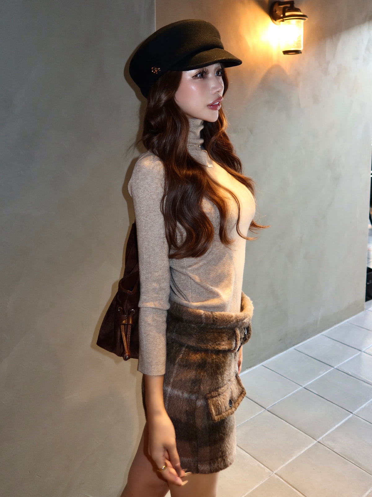 【予約】Accent charm loose neck knit(11月上旬発送予定)