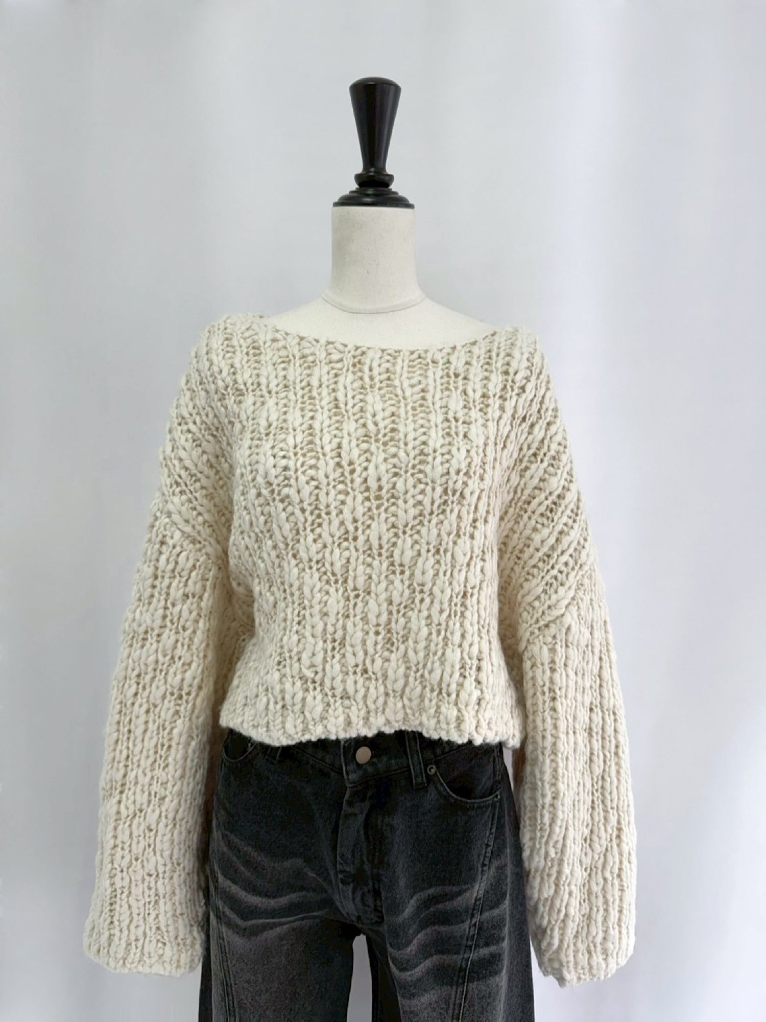 Wool blend cropped knit tops
