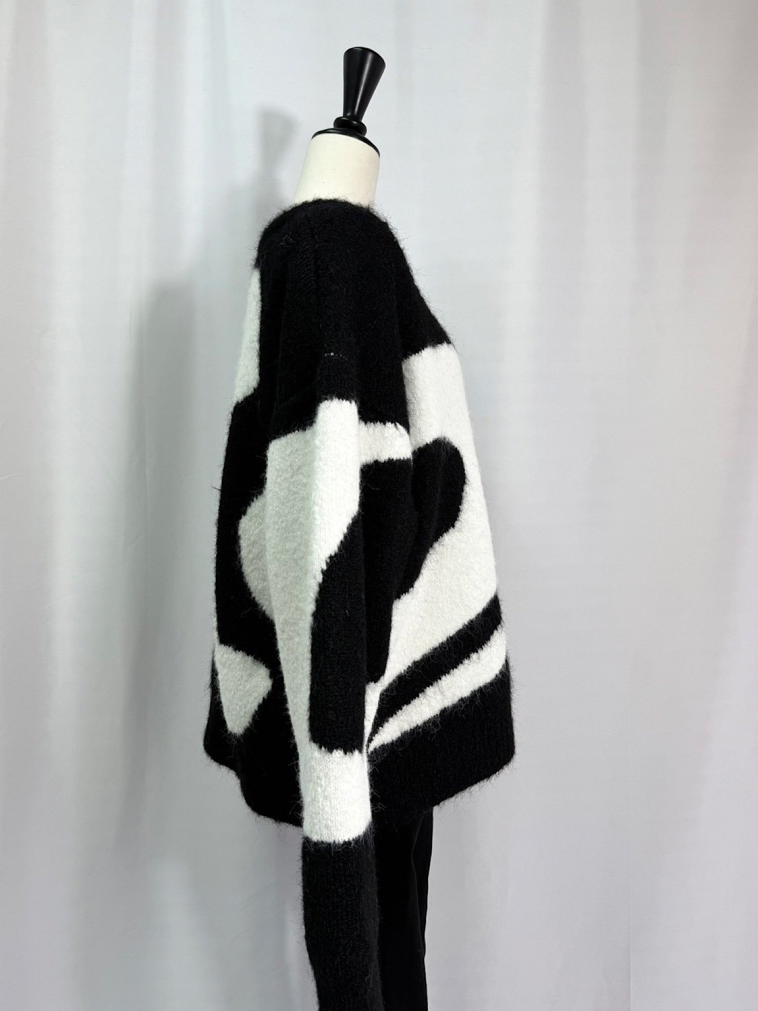 【予約】Hidden logo loose knit(BLK 12月下旬〜1月上旬発送予定)