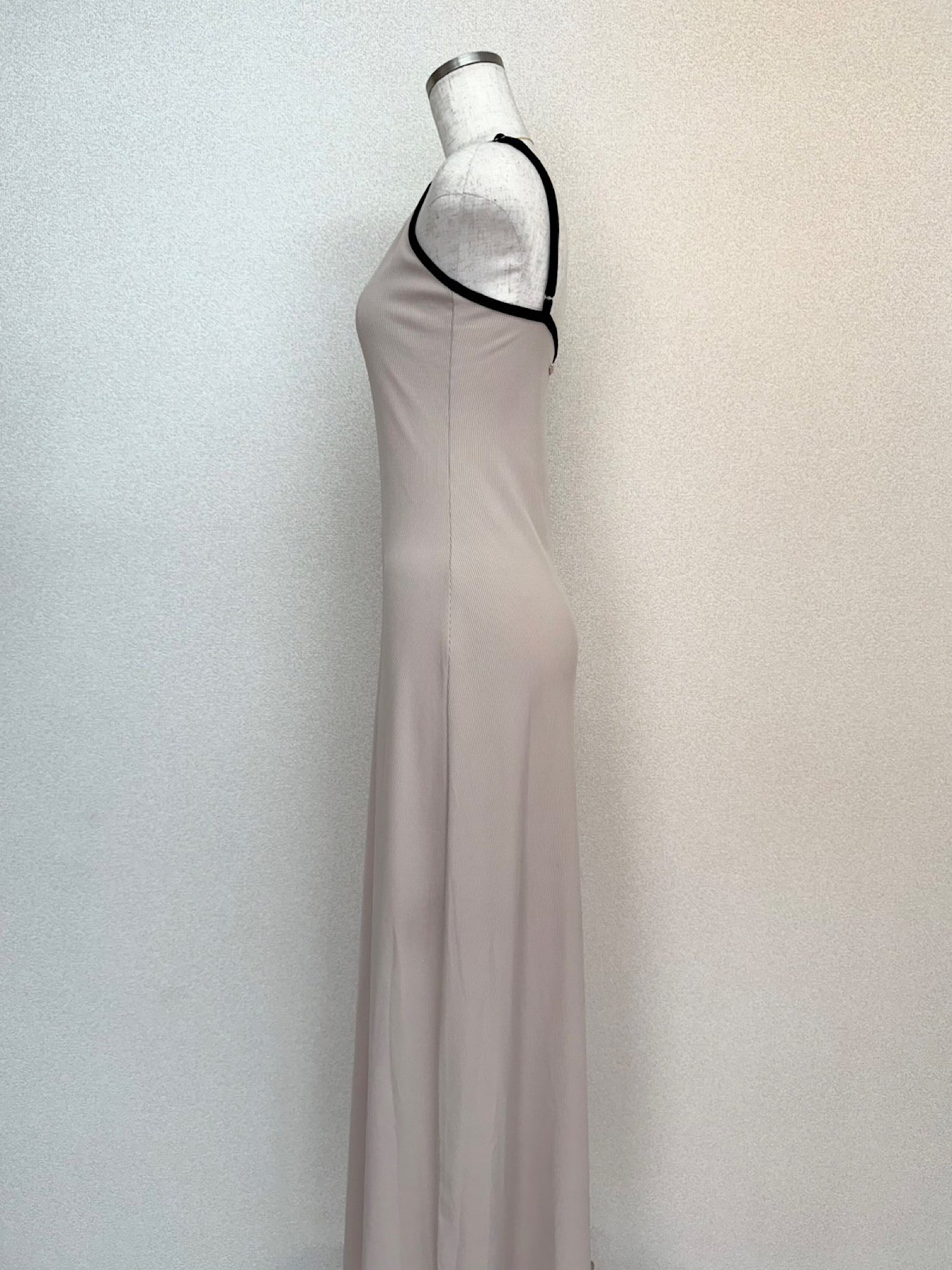 Bicolor piping cami-dress