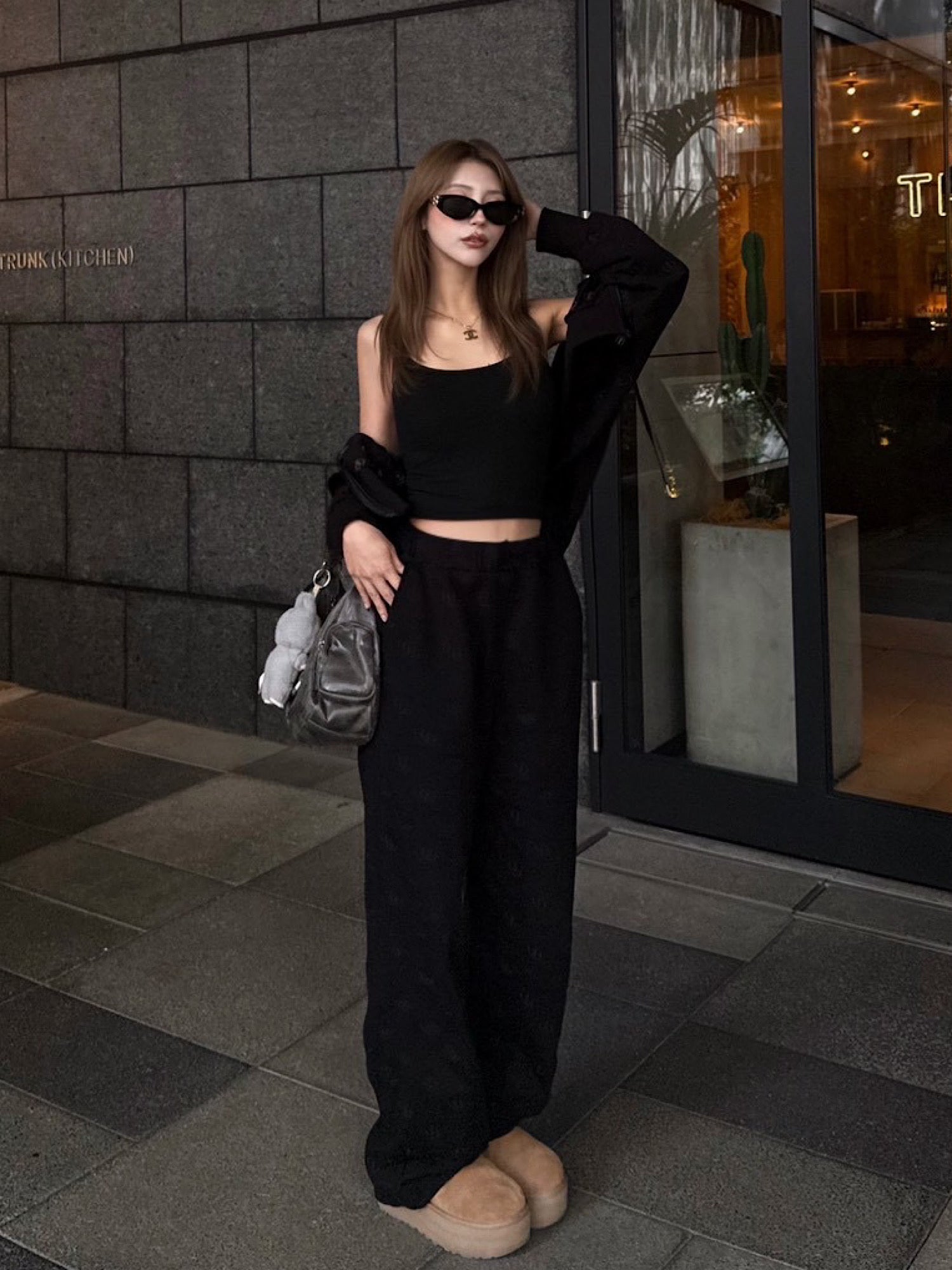 【予約】All over logo sweat pants(BLK 12月中旬〜下旬発送予定)