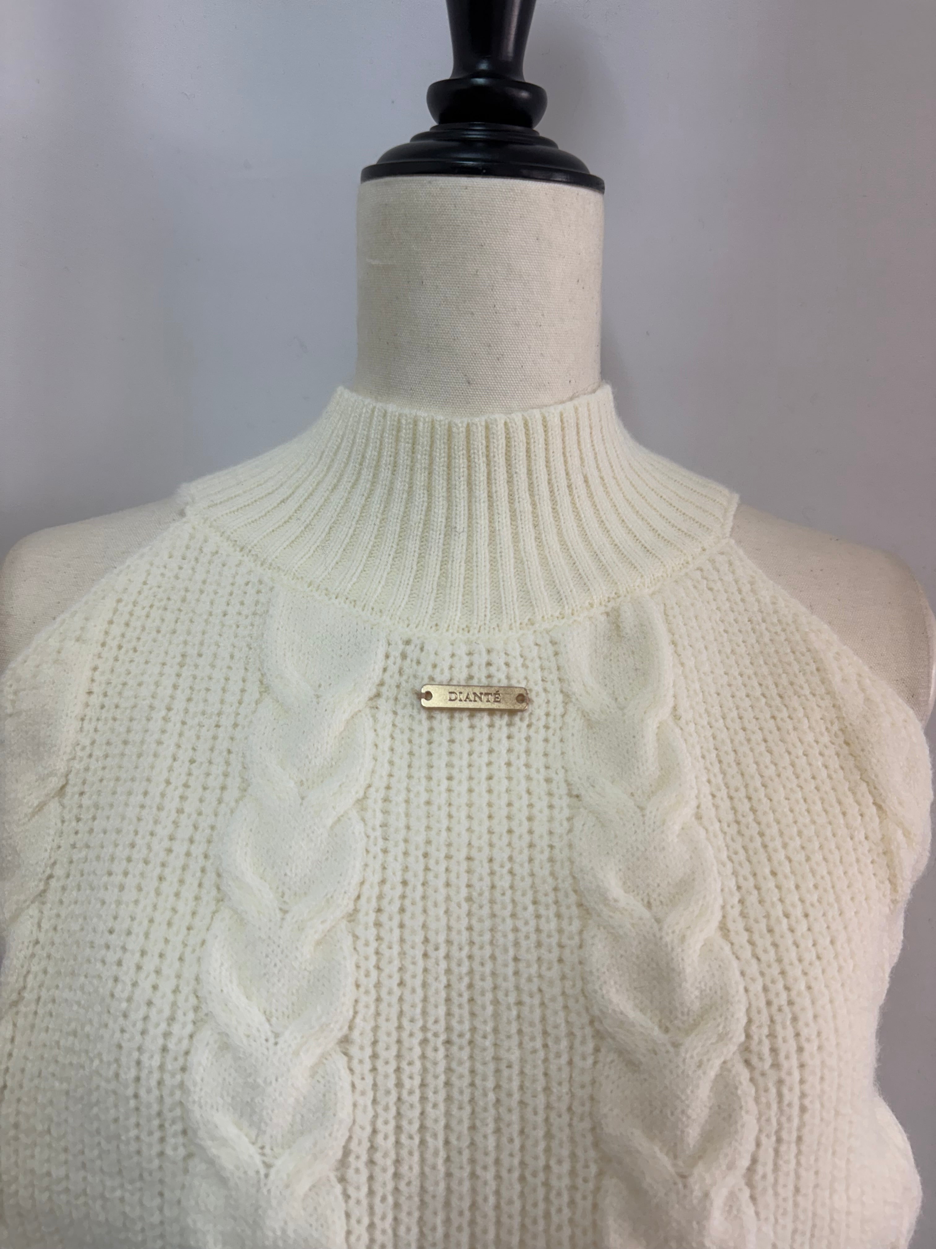 American sleeve cable knit