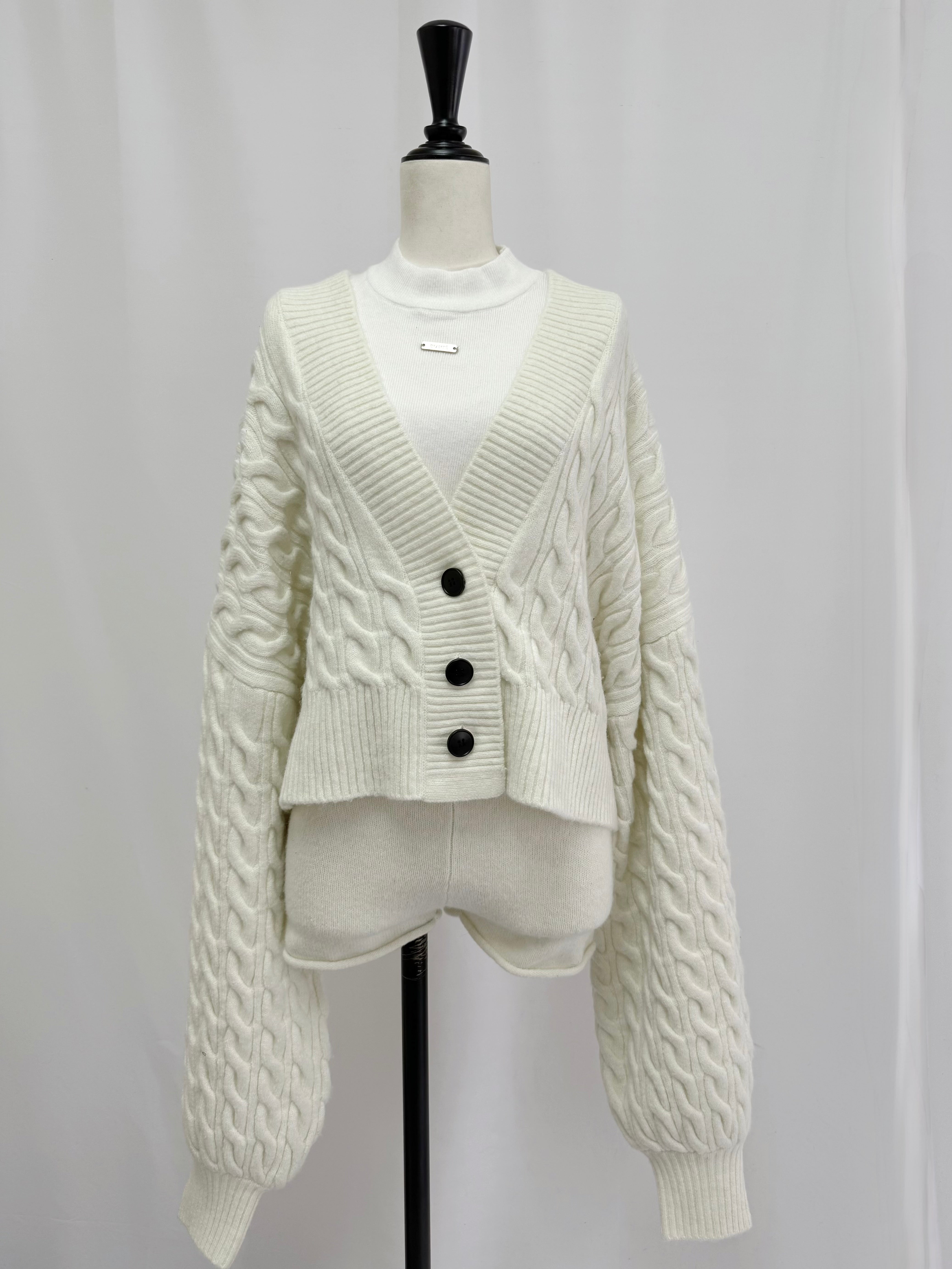 【予約】Bulky cable knit cardigan(SETUP着用可)(9月下旬発送予定)