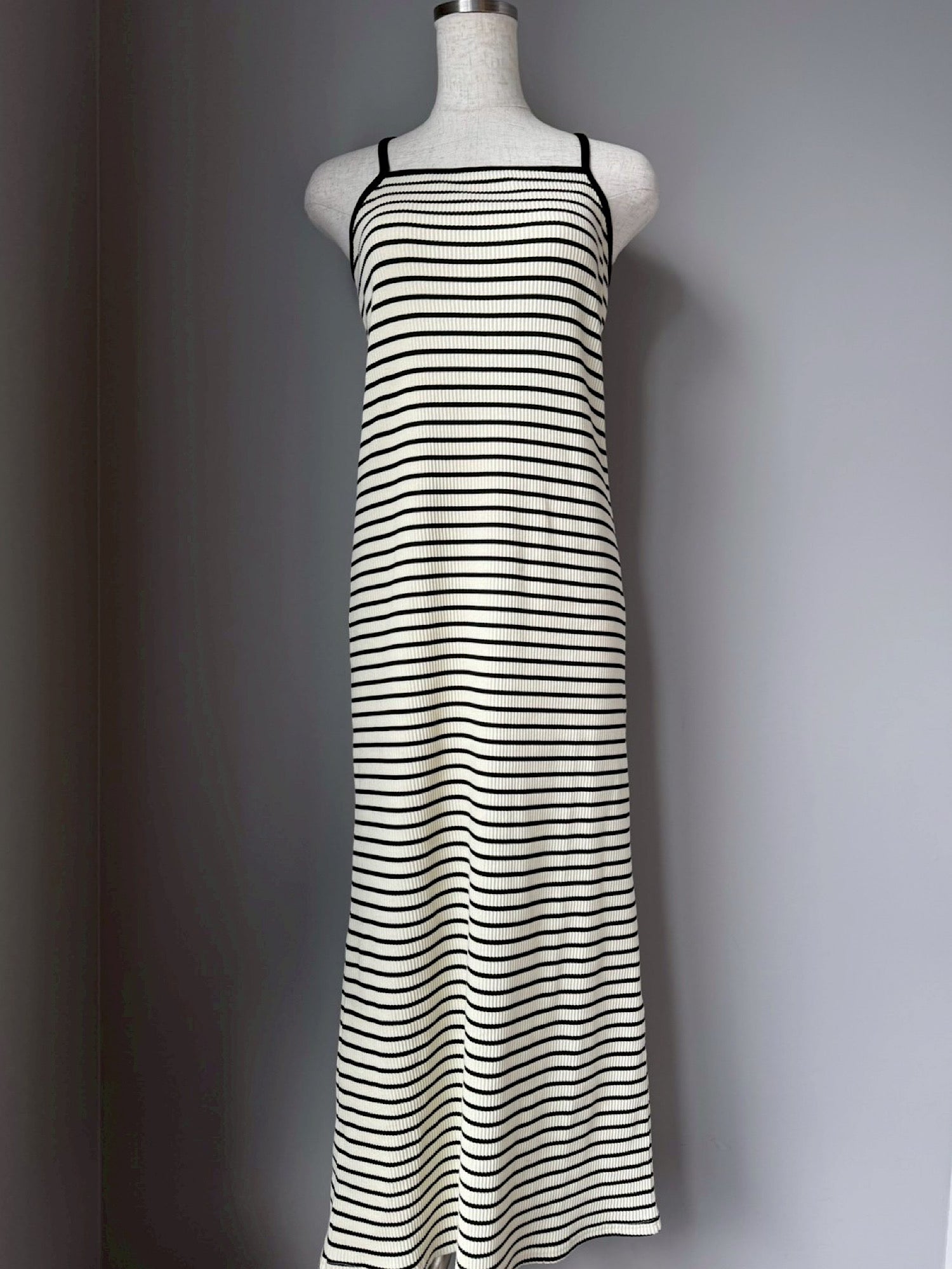 halter neck rib maxi dress with inner bra