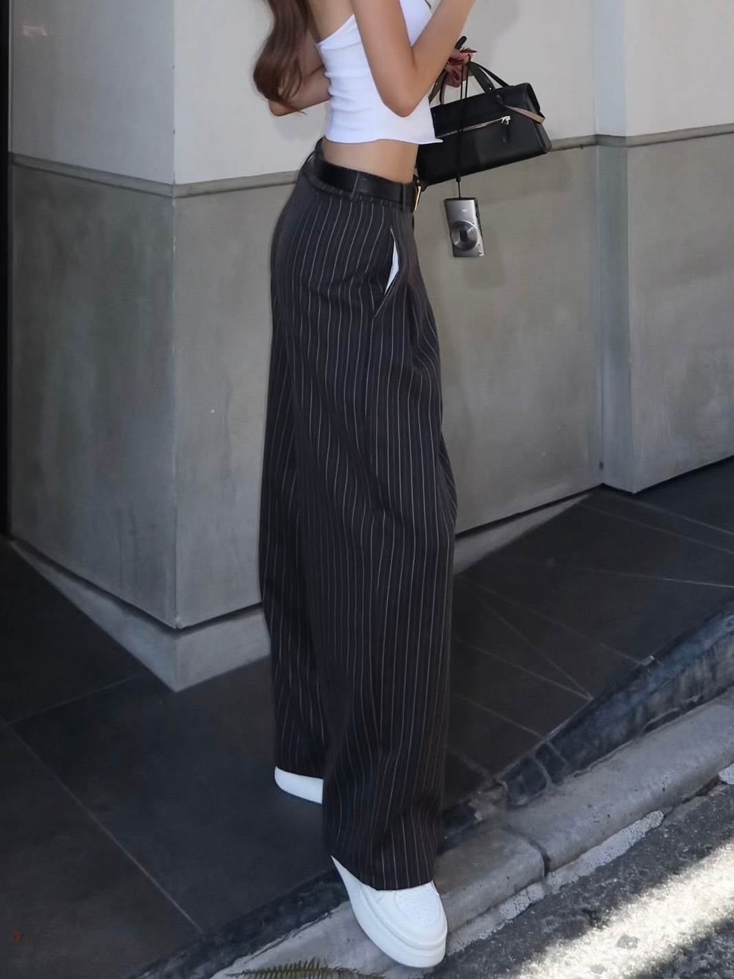 【予約】Two tuck stripe loose pants(8月中旬発送予定)
