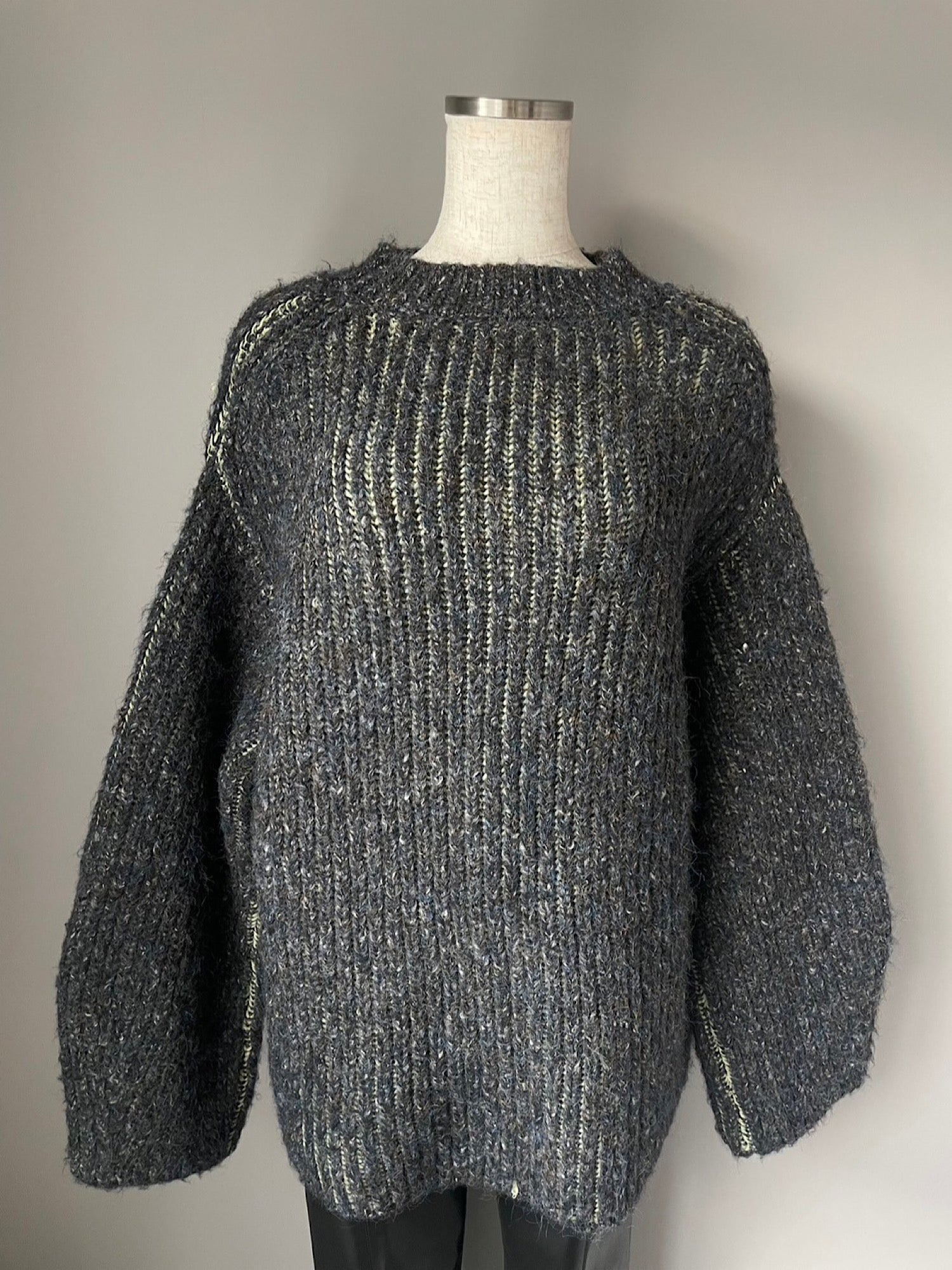 Melange stripe loose knit