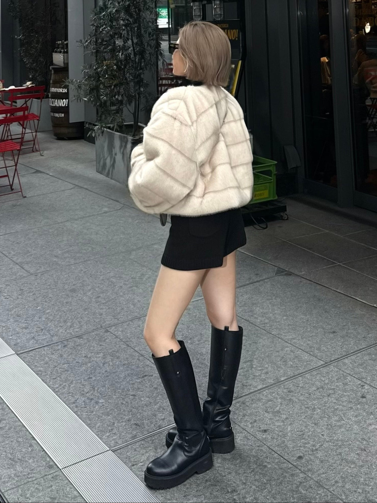 【予約】Premium eco fur switching coat(10月上旬〜11月中旬発送予定)