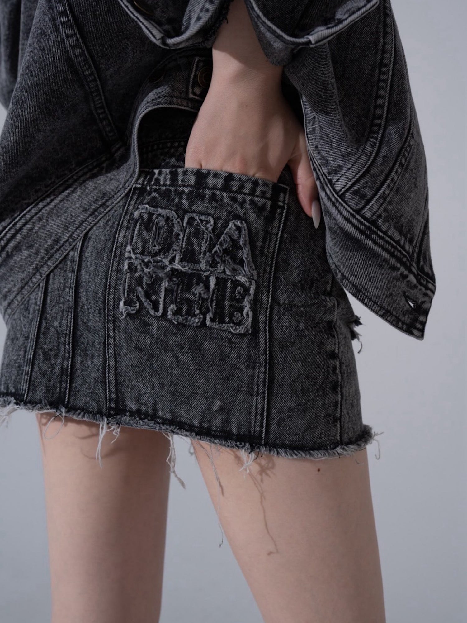 Chemical wash denim mini skirt(SET UP着用可)