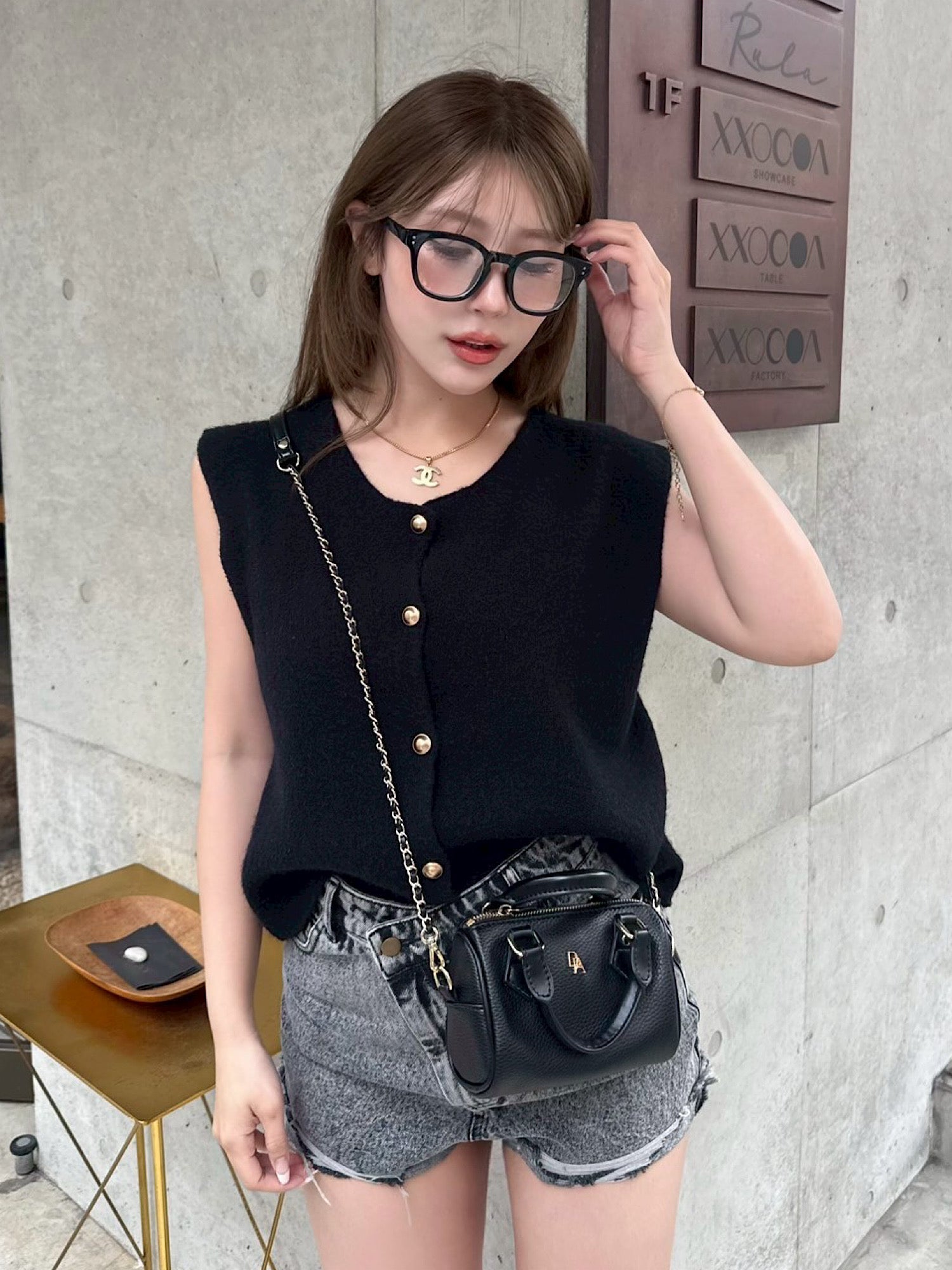 Waist design denim shorts