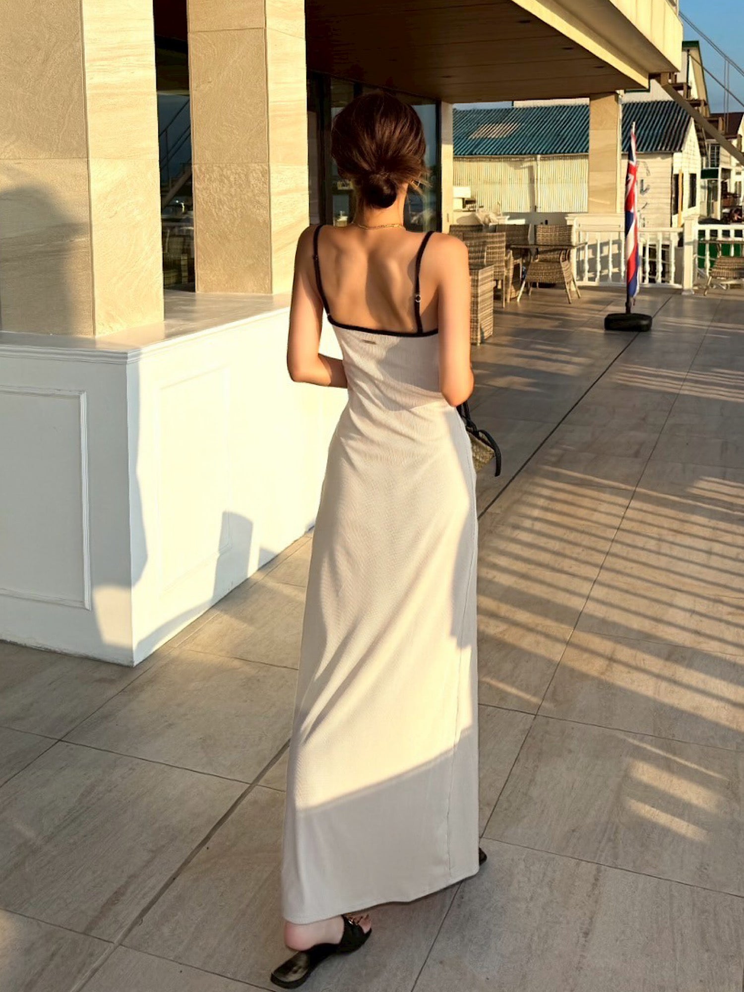 Bicolor piping cami-dress