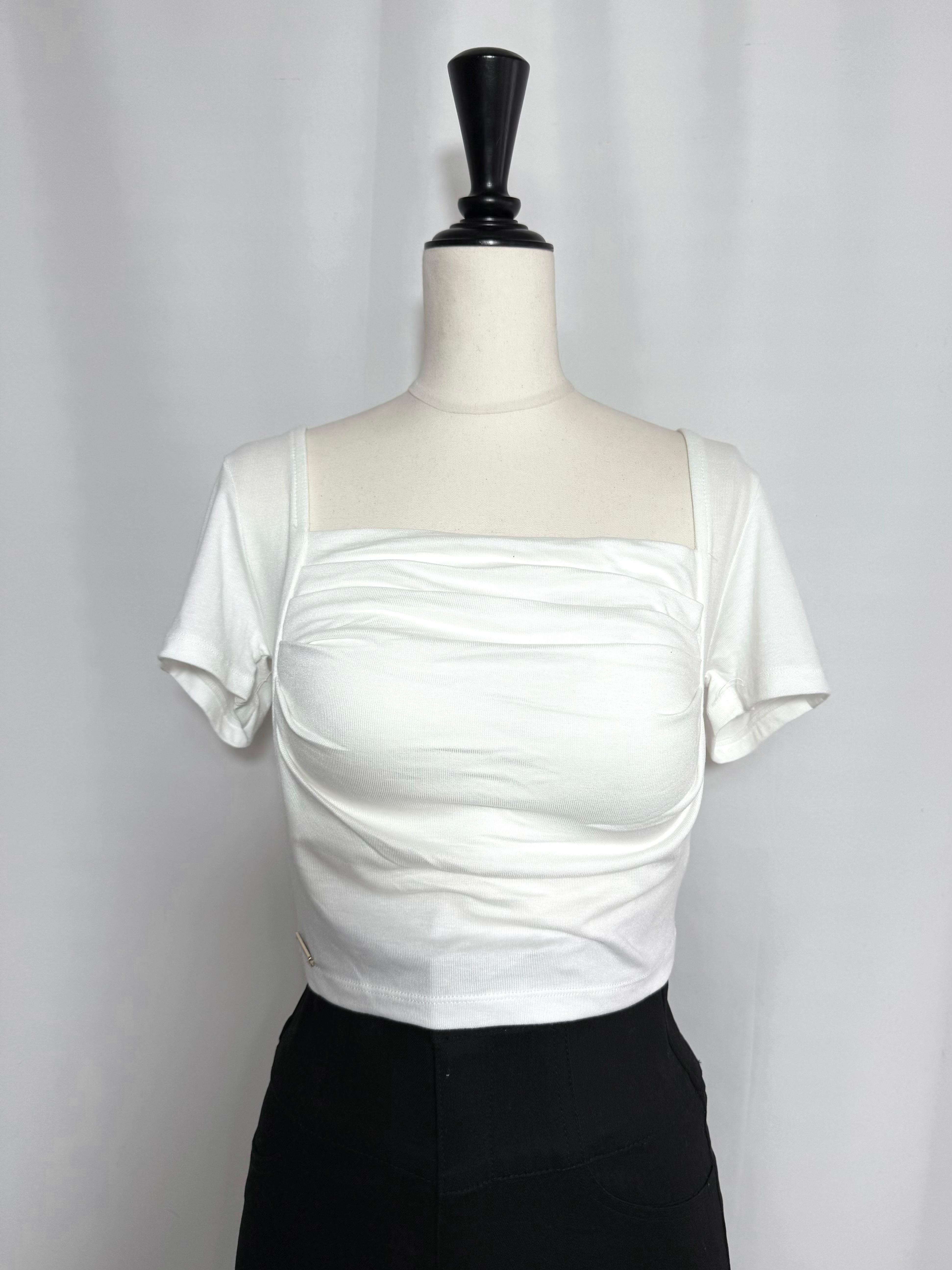 Square open gather short tops