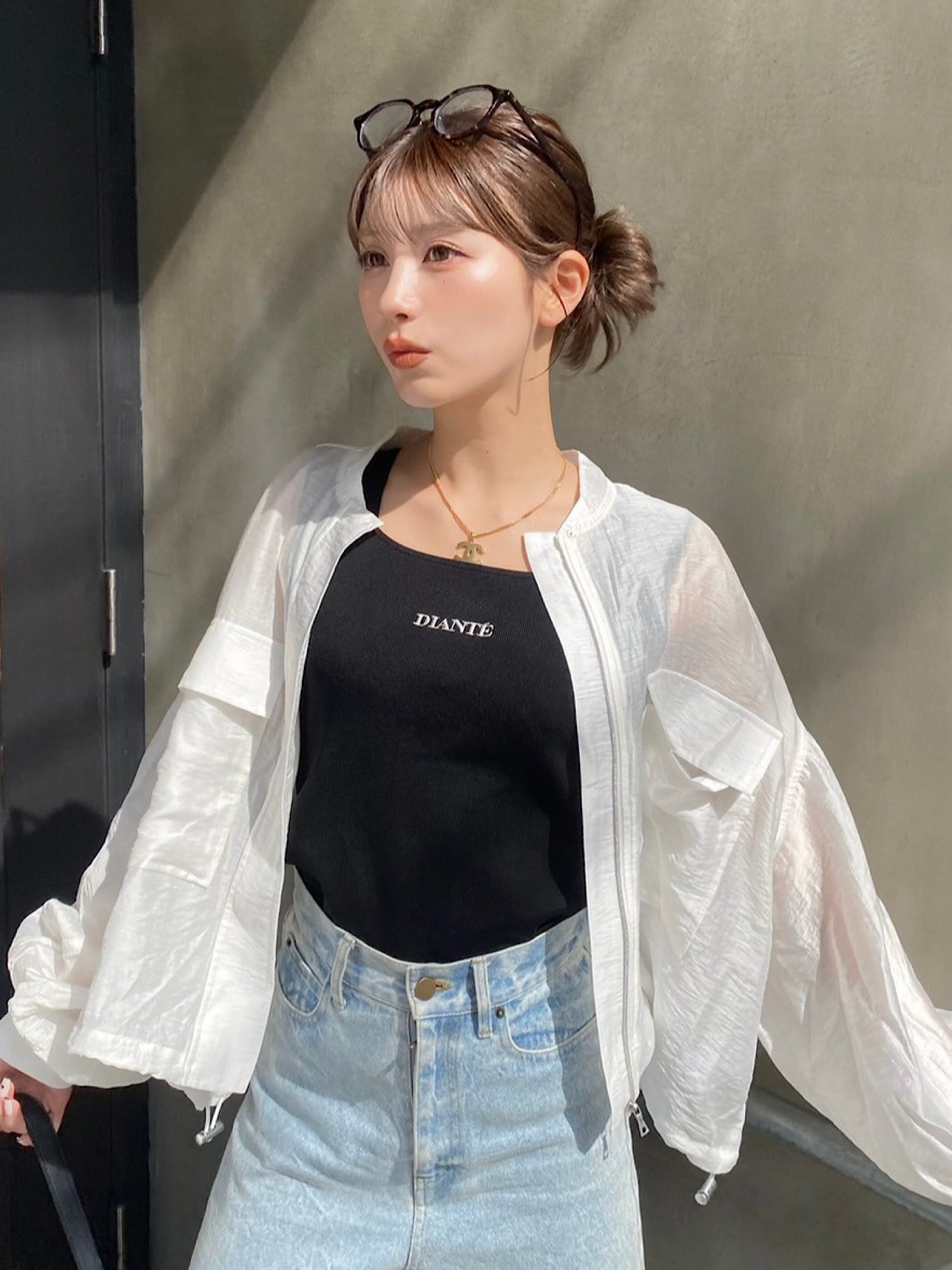 Linen sheer short blouson
