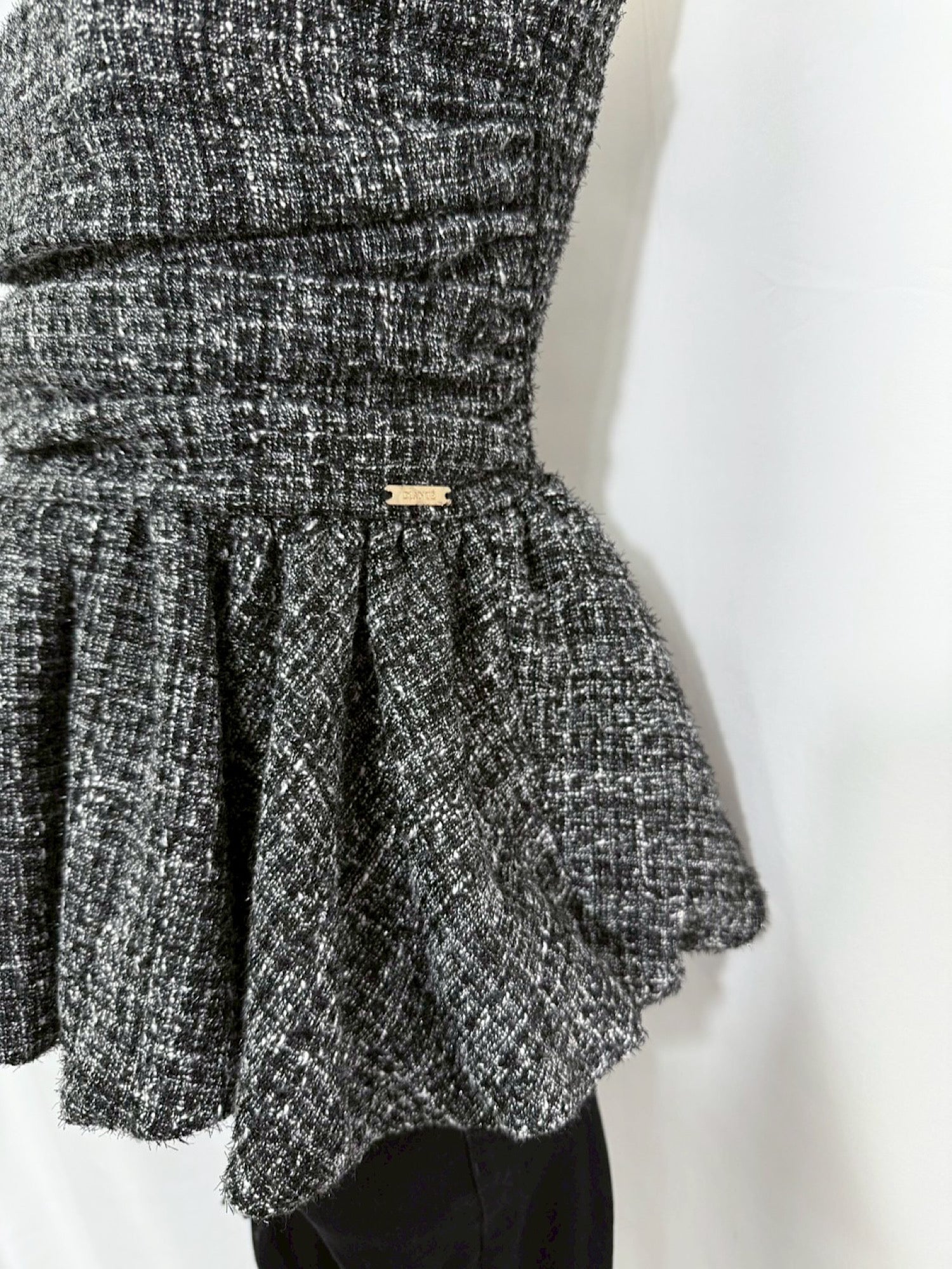 Classic tweed peplum baretop(SET UP着用可)