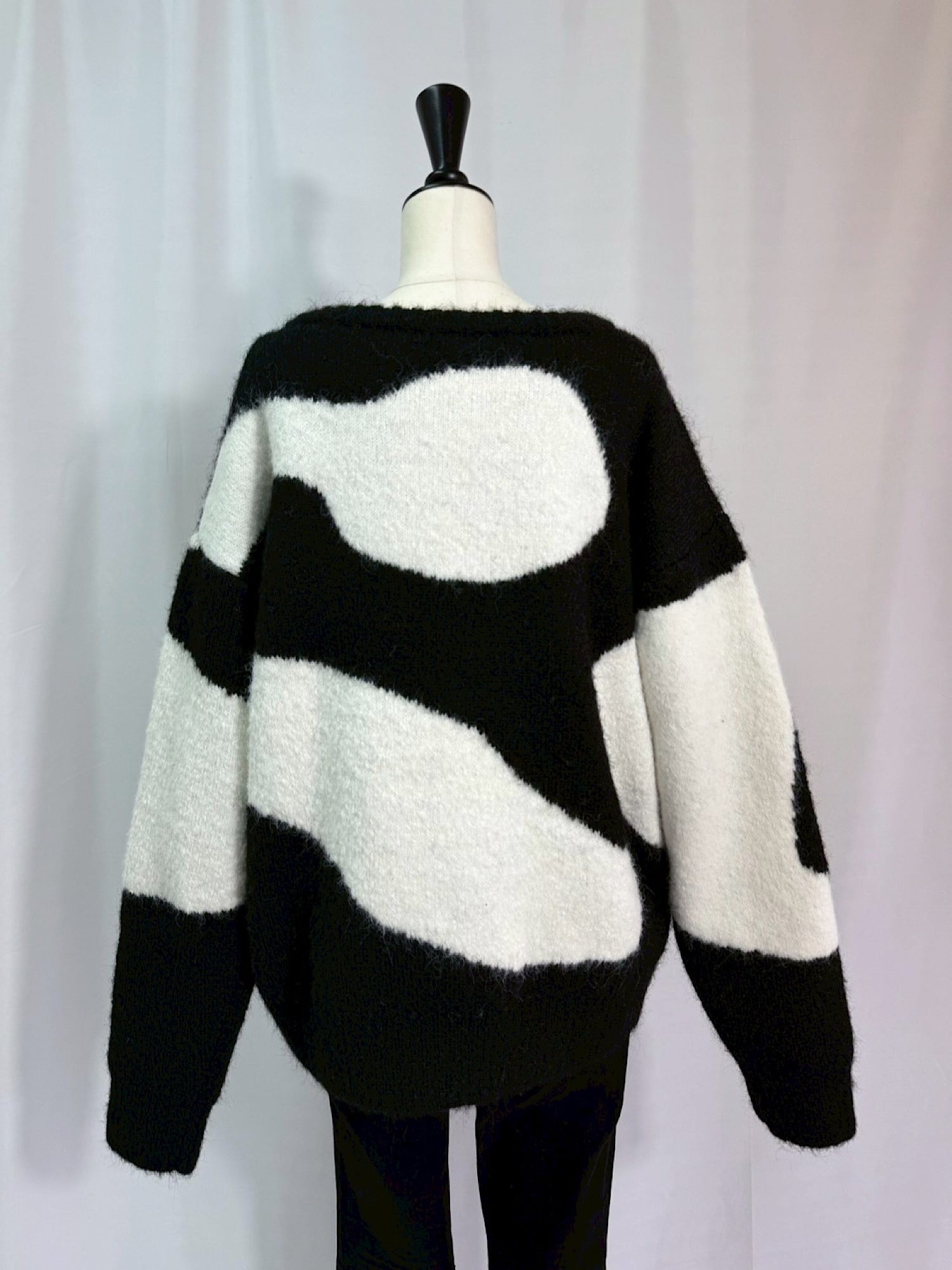 【予約】Hidden logo loose knit(BLK 12月下旬〜1月上旬発送予定)