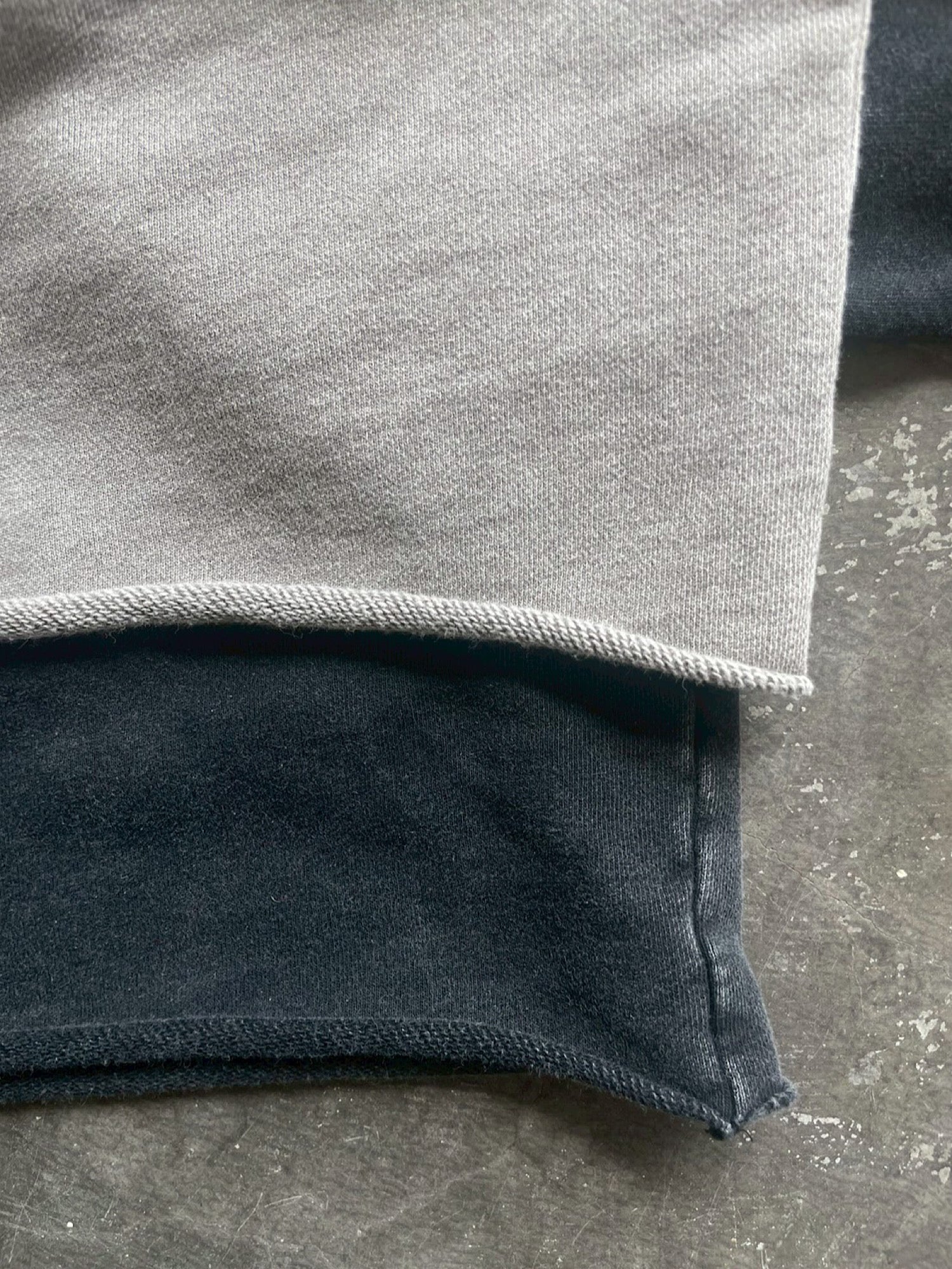 Point logo cropped sweat