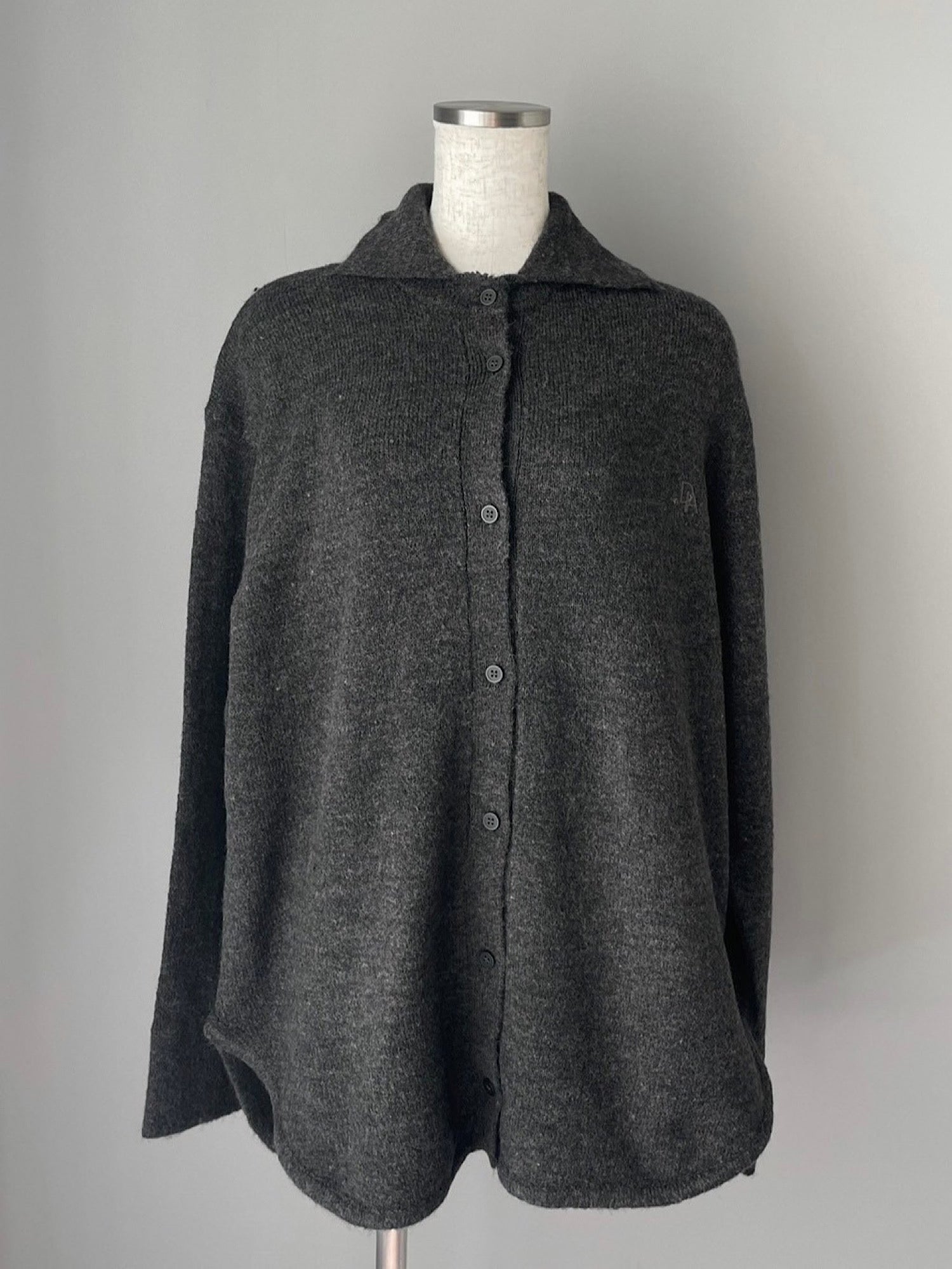Wool brend loose knit shirt
