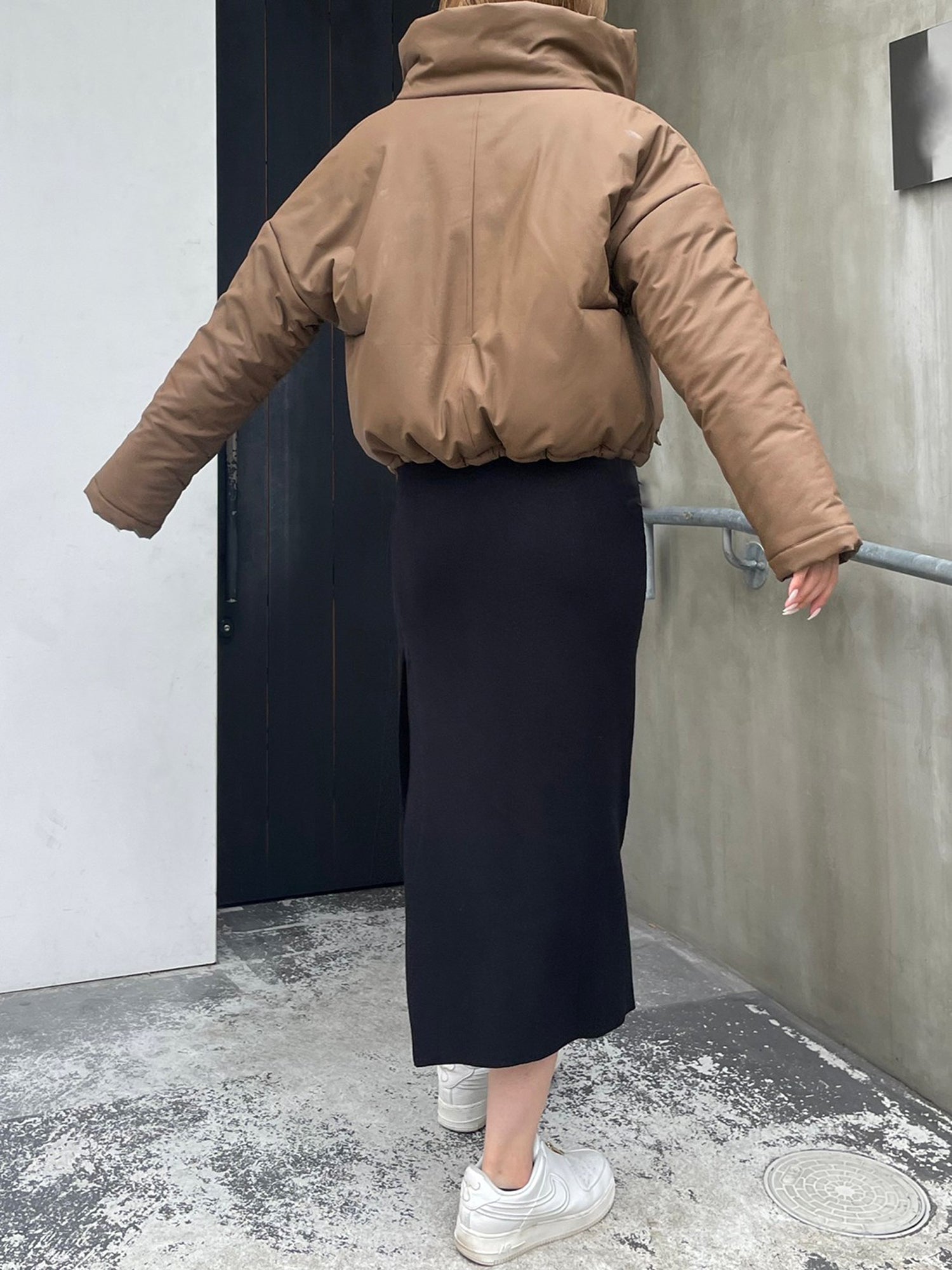 Inner pattern down jacket