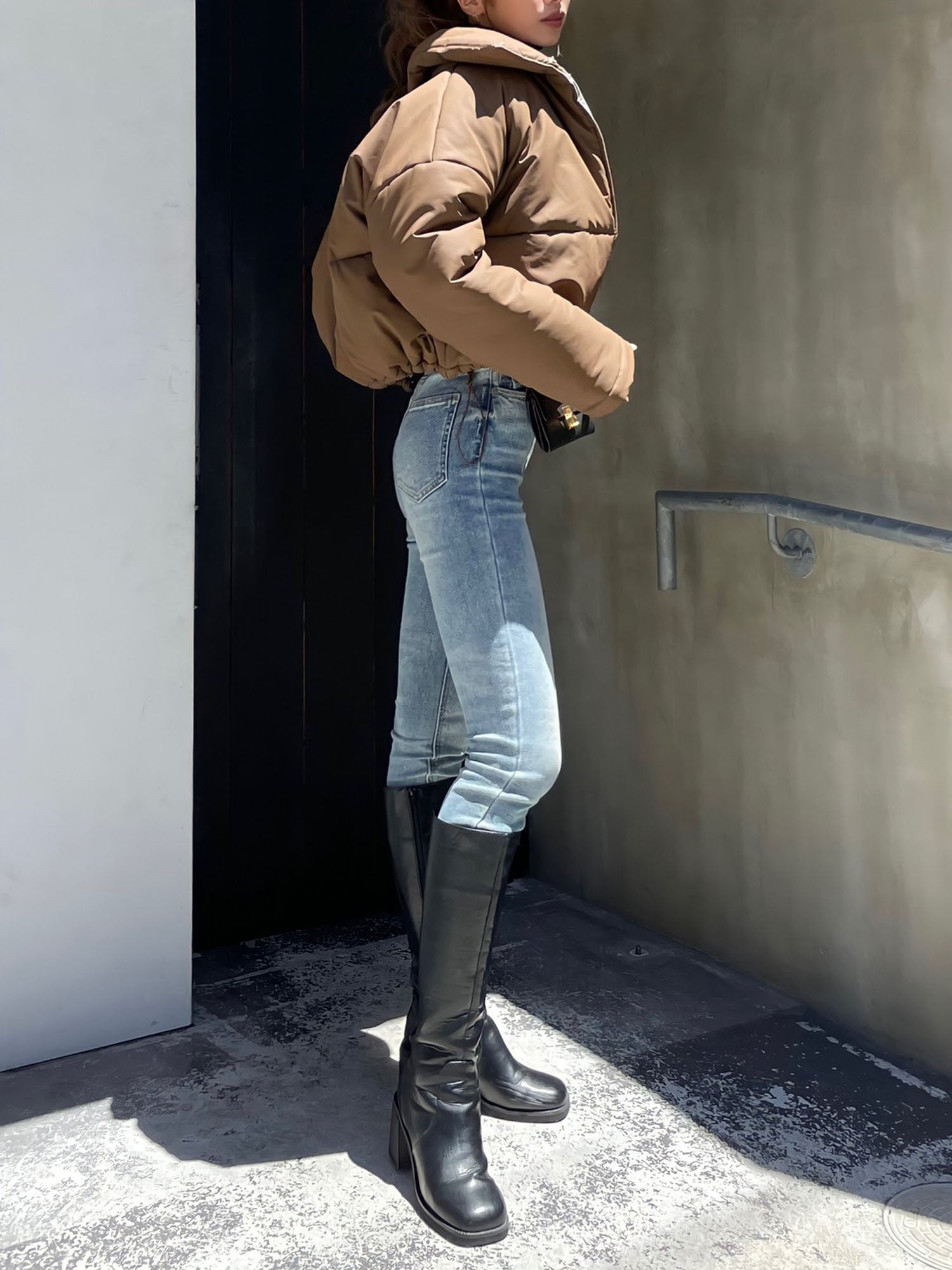 Inner pattern down jacket