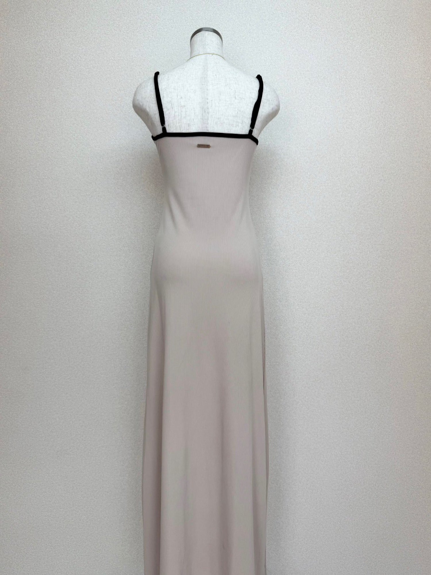 Bicolor piping cami-dress