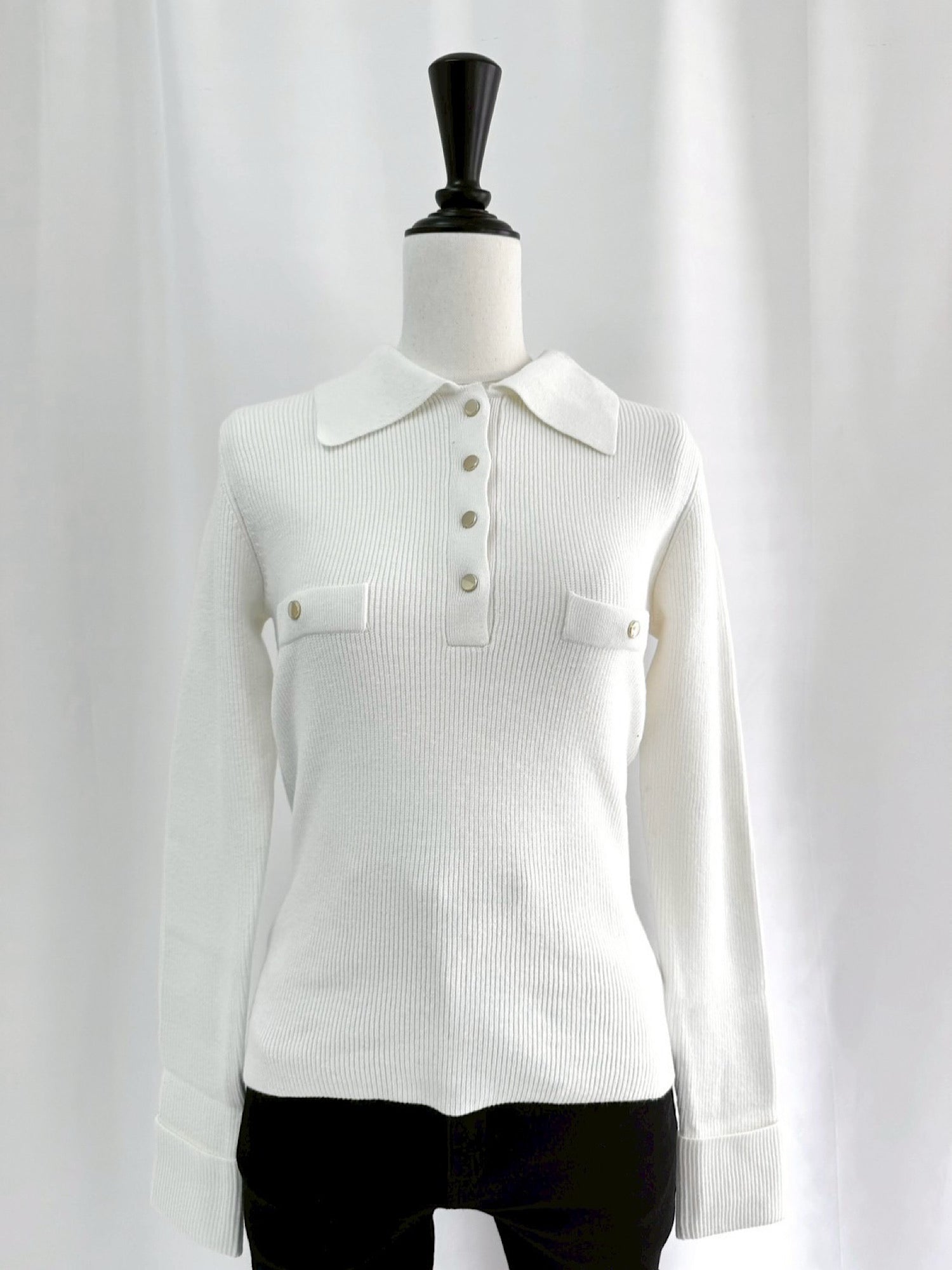 Big collar gold button rib knit