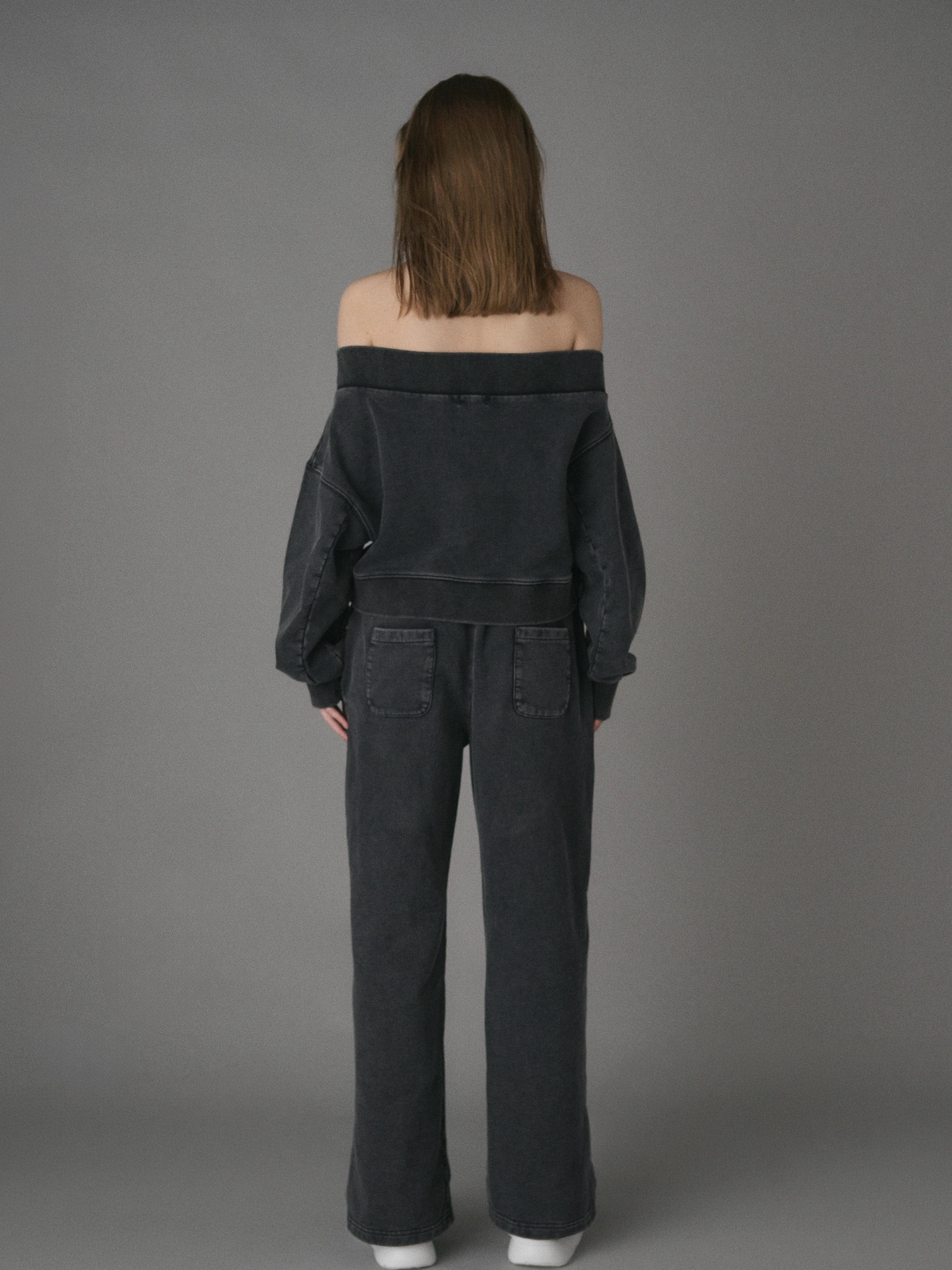 Overdye off-shoulder sweat tops