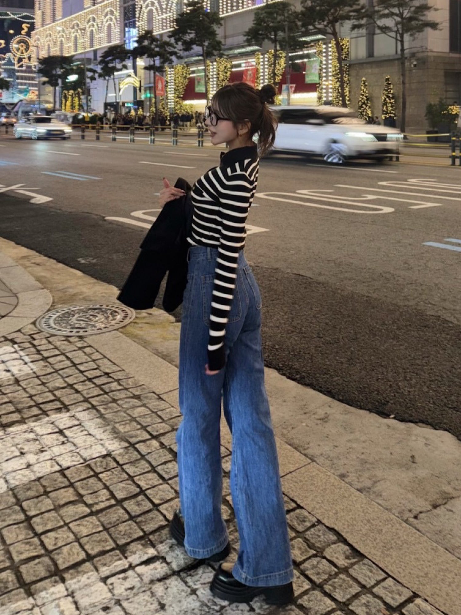 Big collar gold button rib knit